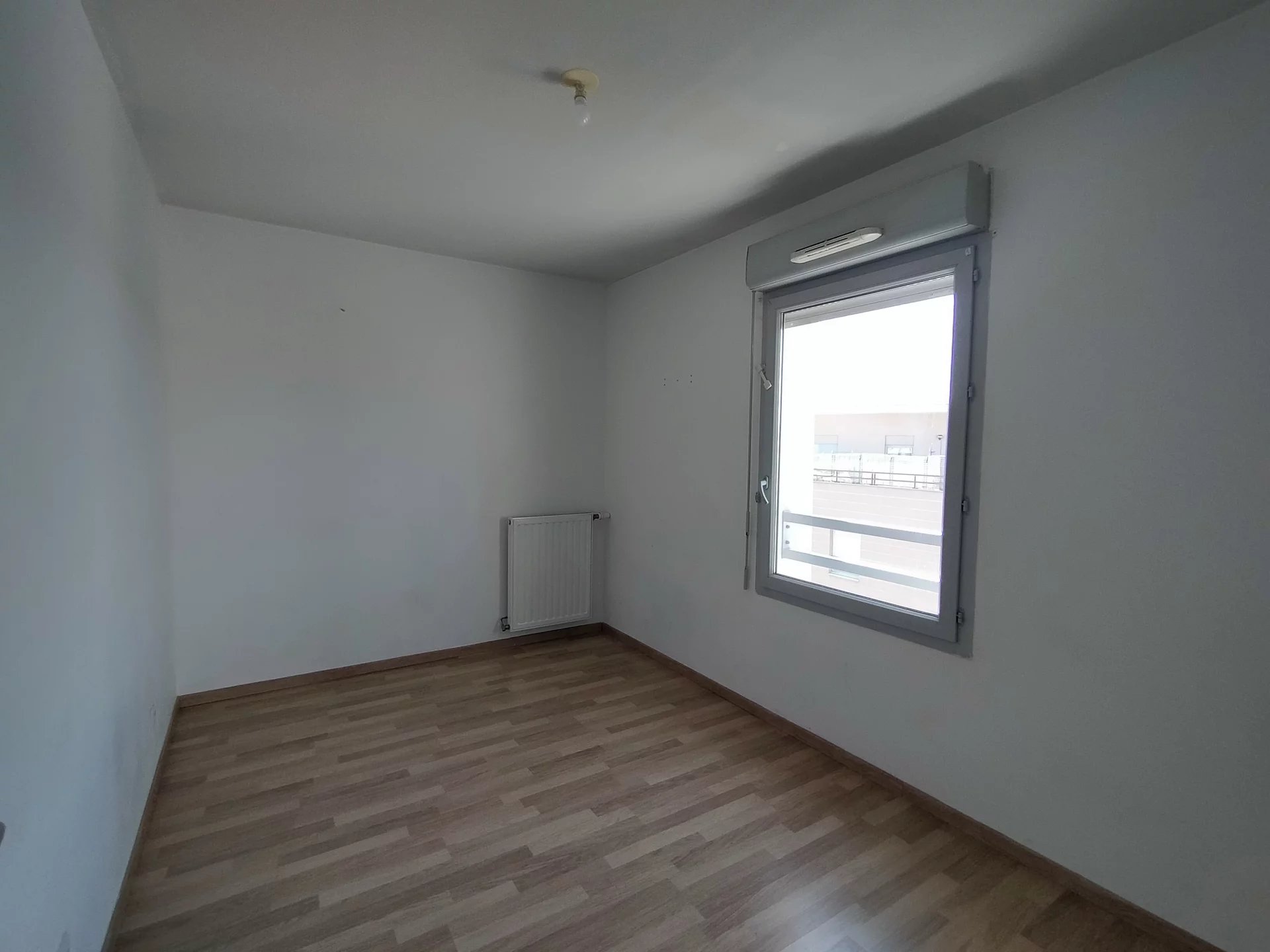 7317088 Location Vaulx-en-Velin