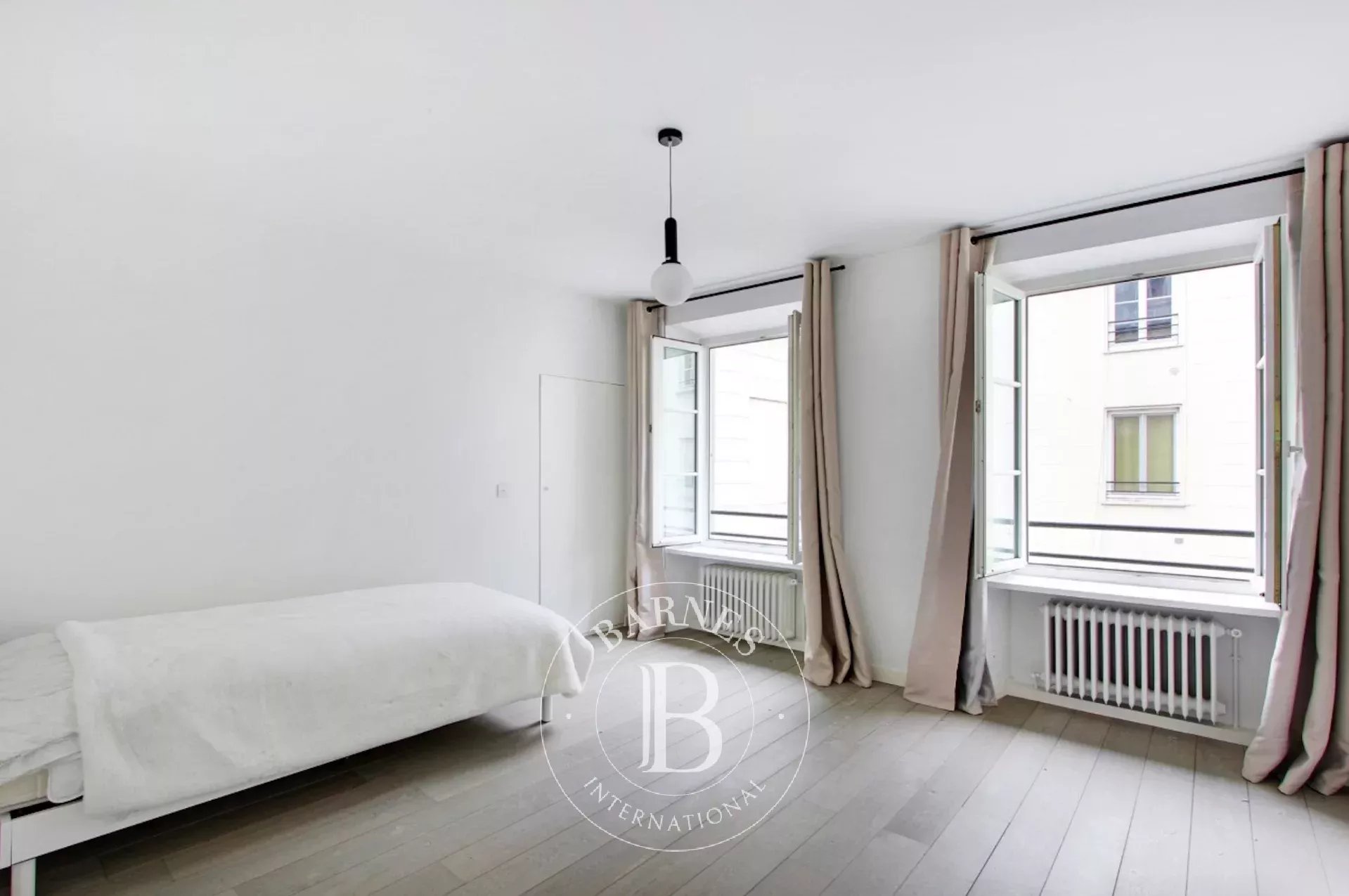 Daire Paris 2ème - picture 9