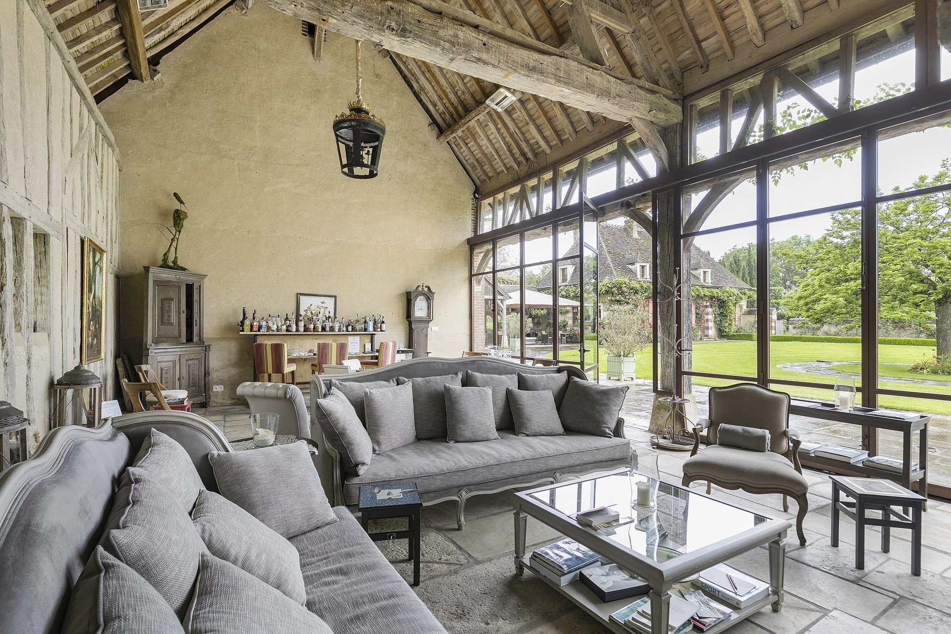 9 Bedroom Villa/Townhouse's Image 11