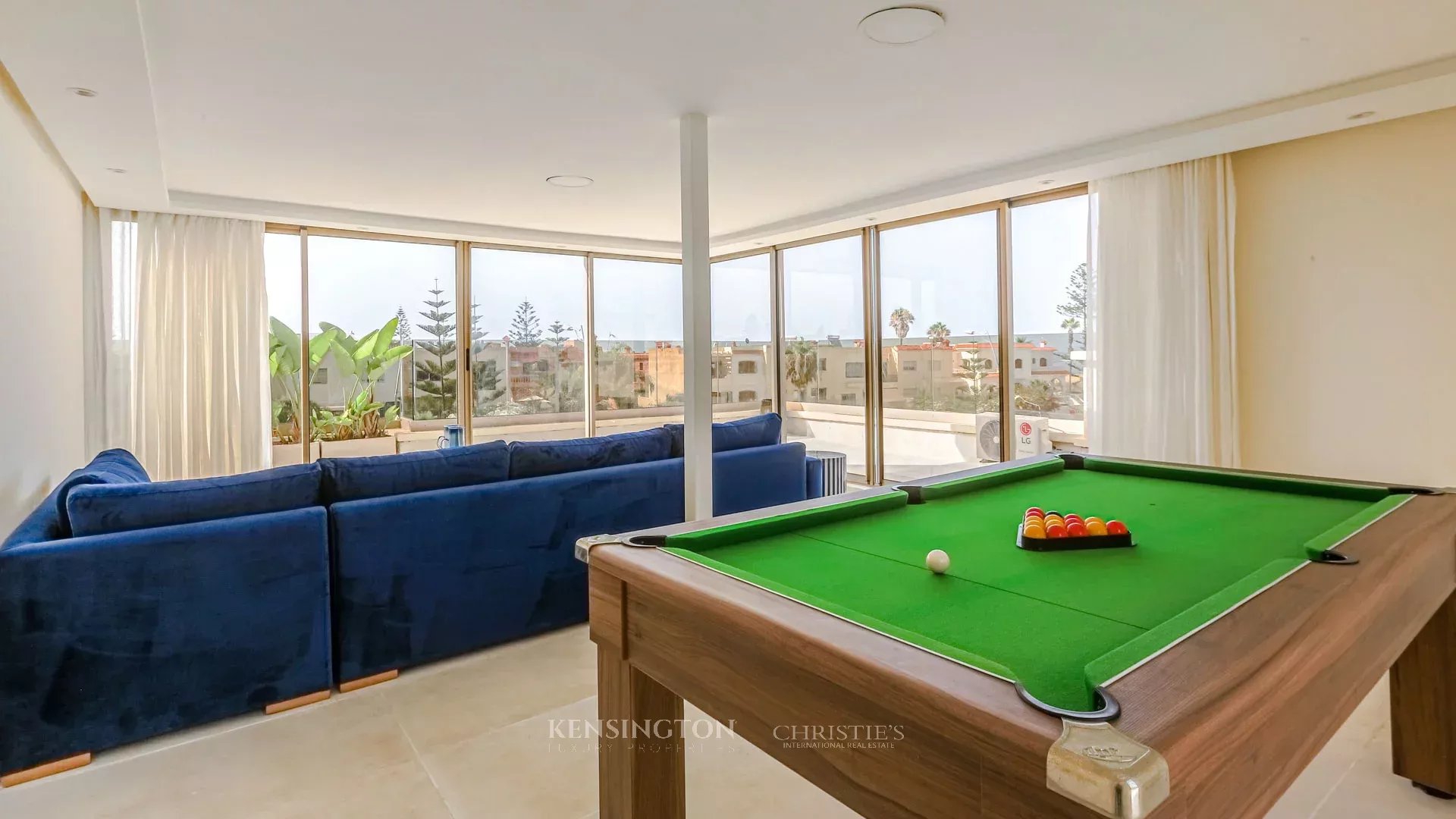 4 Bedroom Villa/Townhouse's Image 21