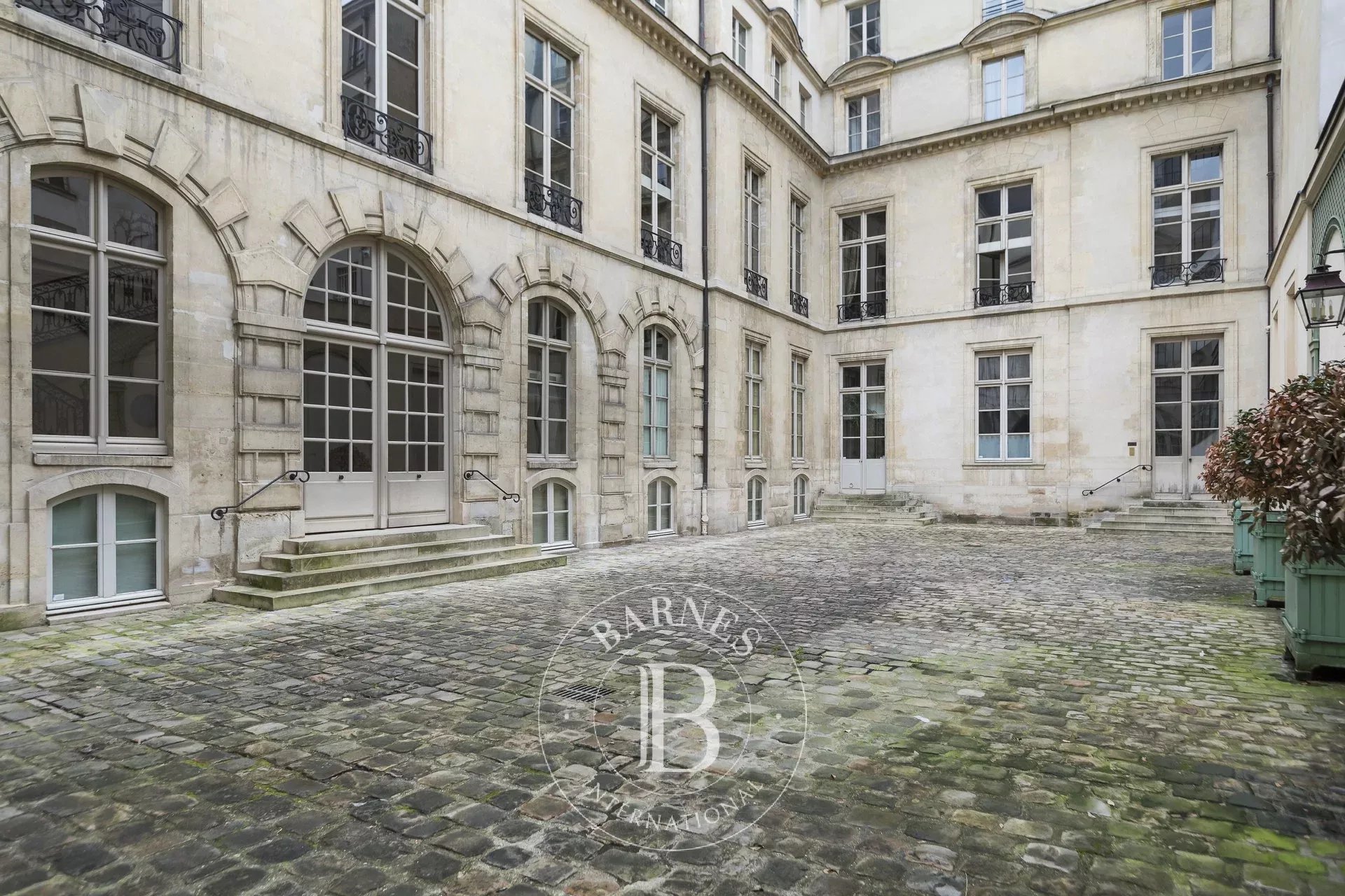 Daire Paris 3ème - picture 13