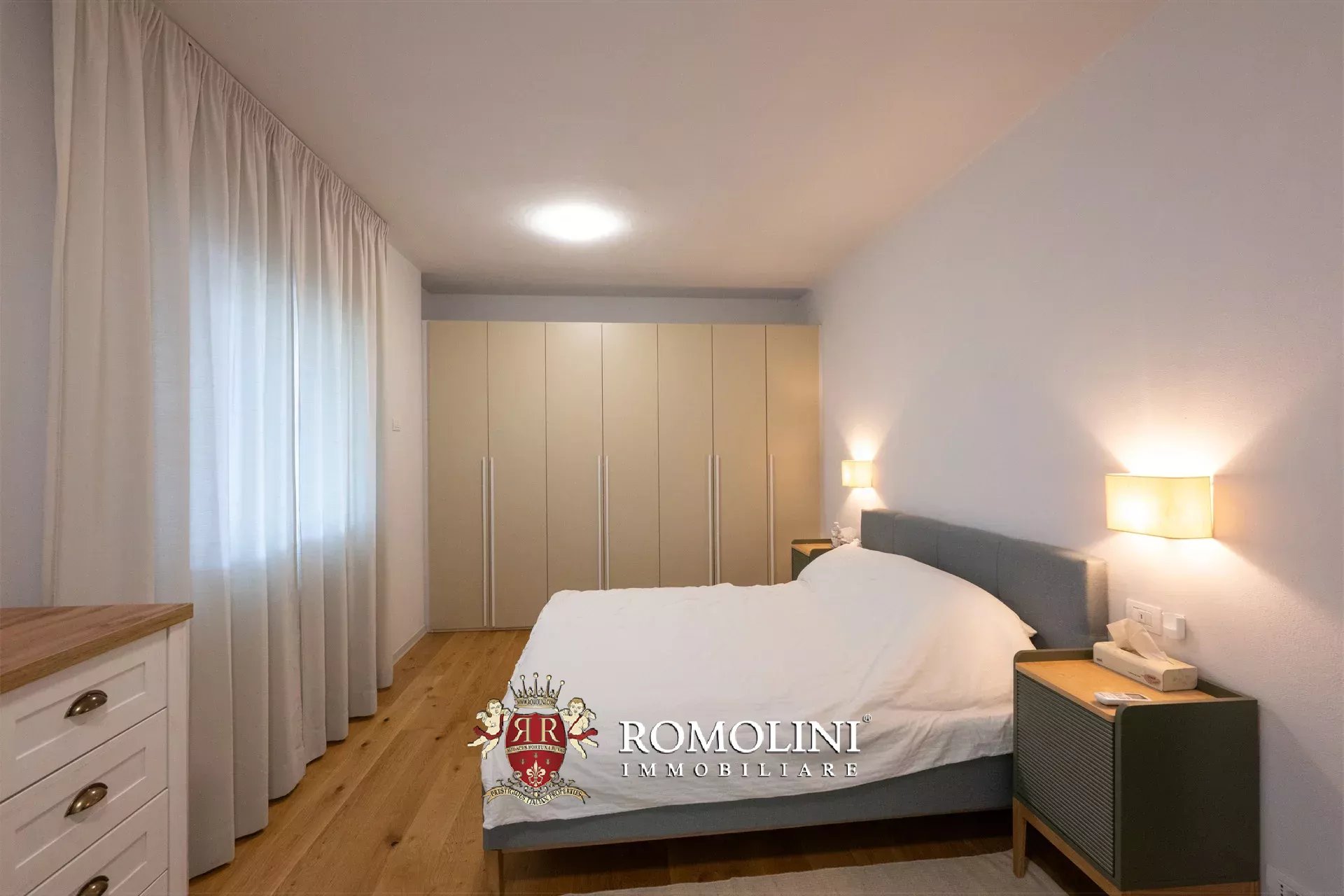 6 Bedroom Villa/Townhouse's Image 42