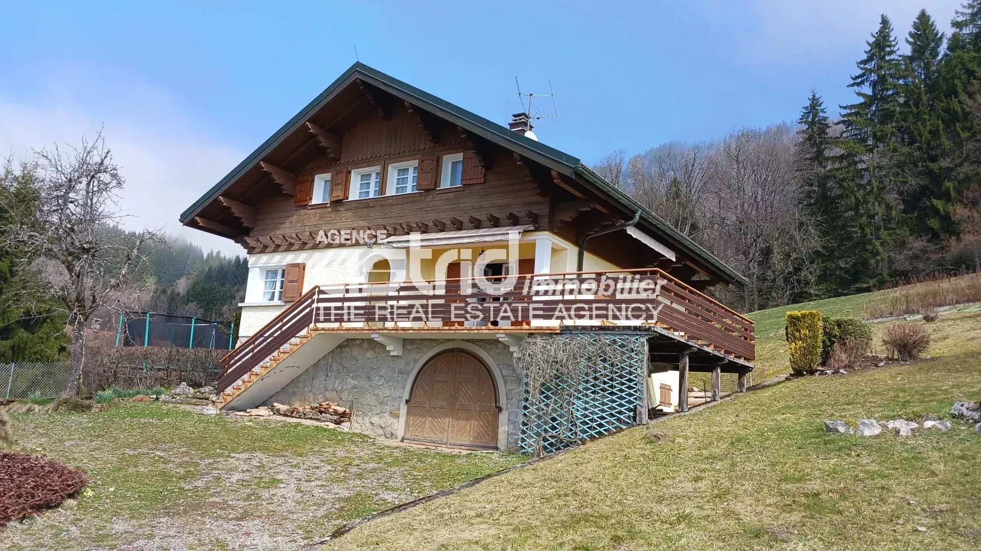 Agence immobilière de 