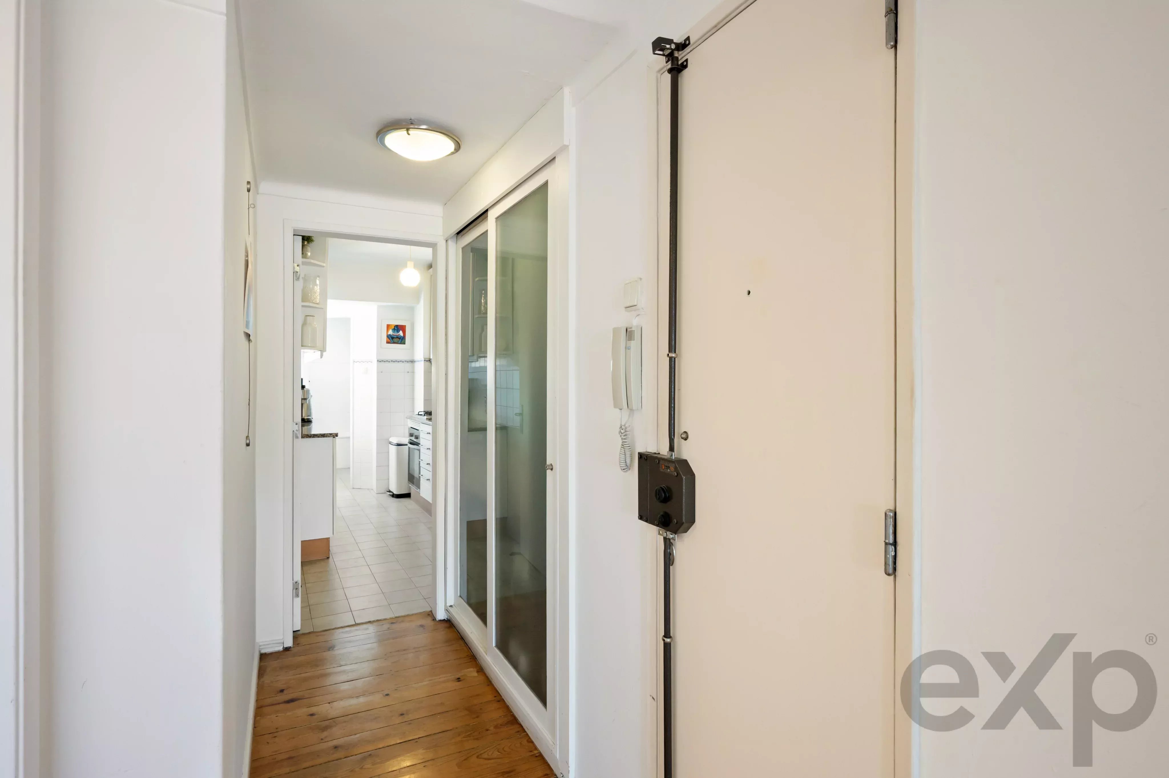 Charming 1-Bedroom Furnished Apartment in Lisboa 86902045 image 32