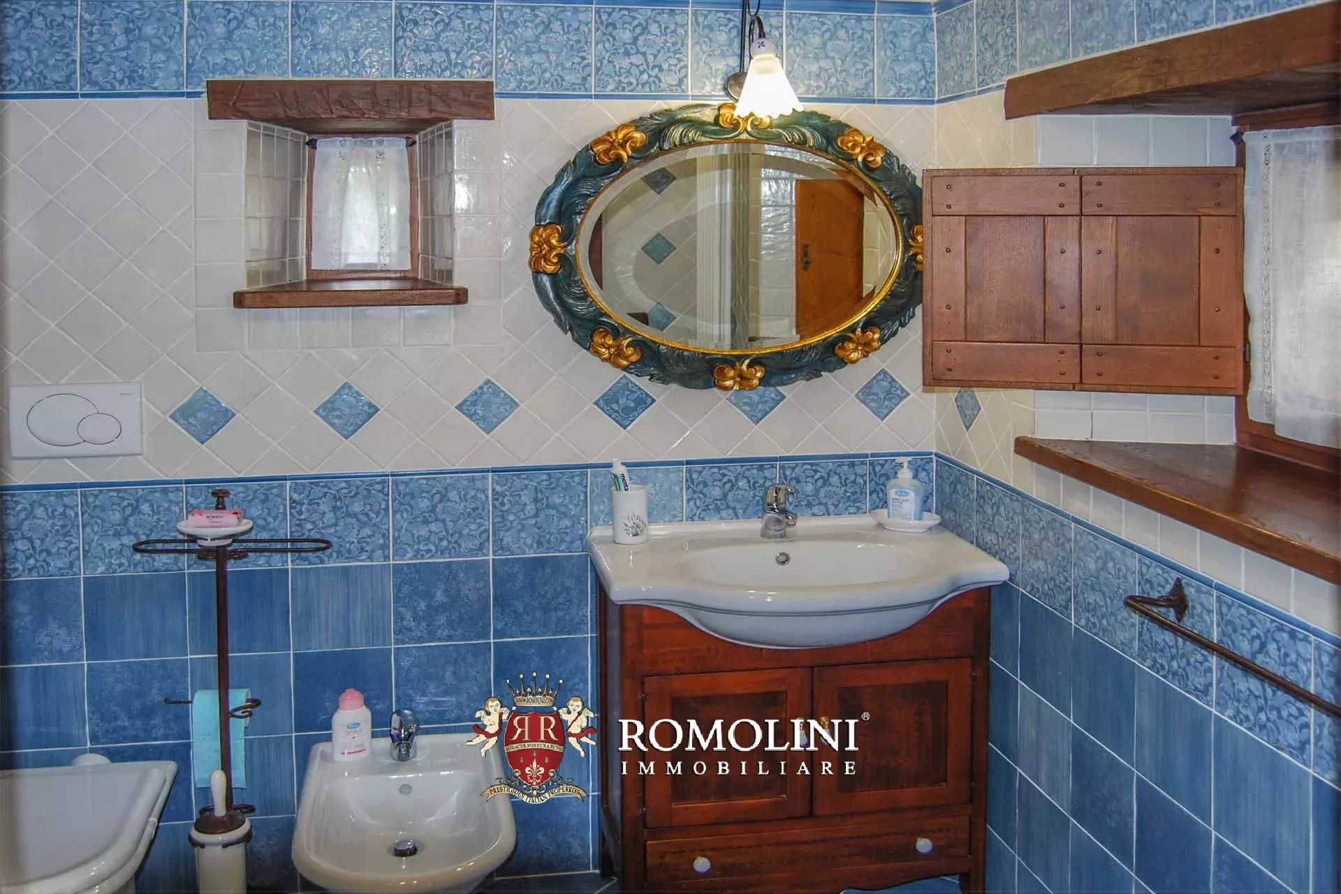 10 Bedroom Villa/Townhouse's Image 72
