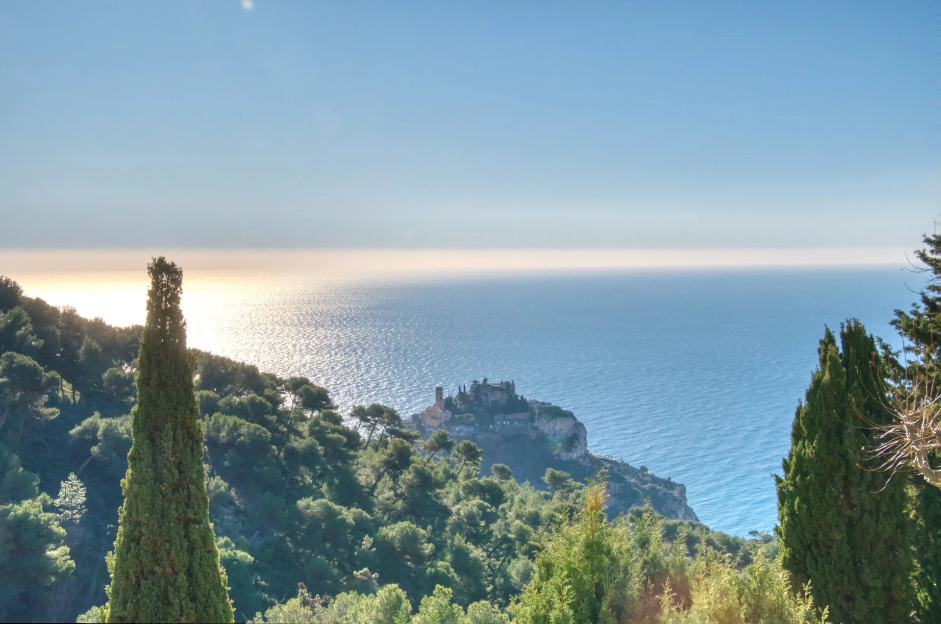 Eze - Villa neuve 223m², piscine, vue mer