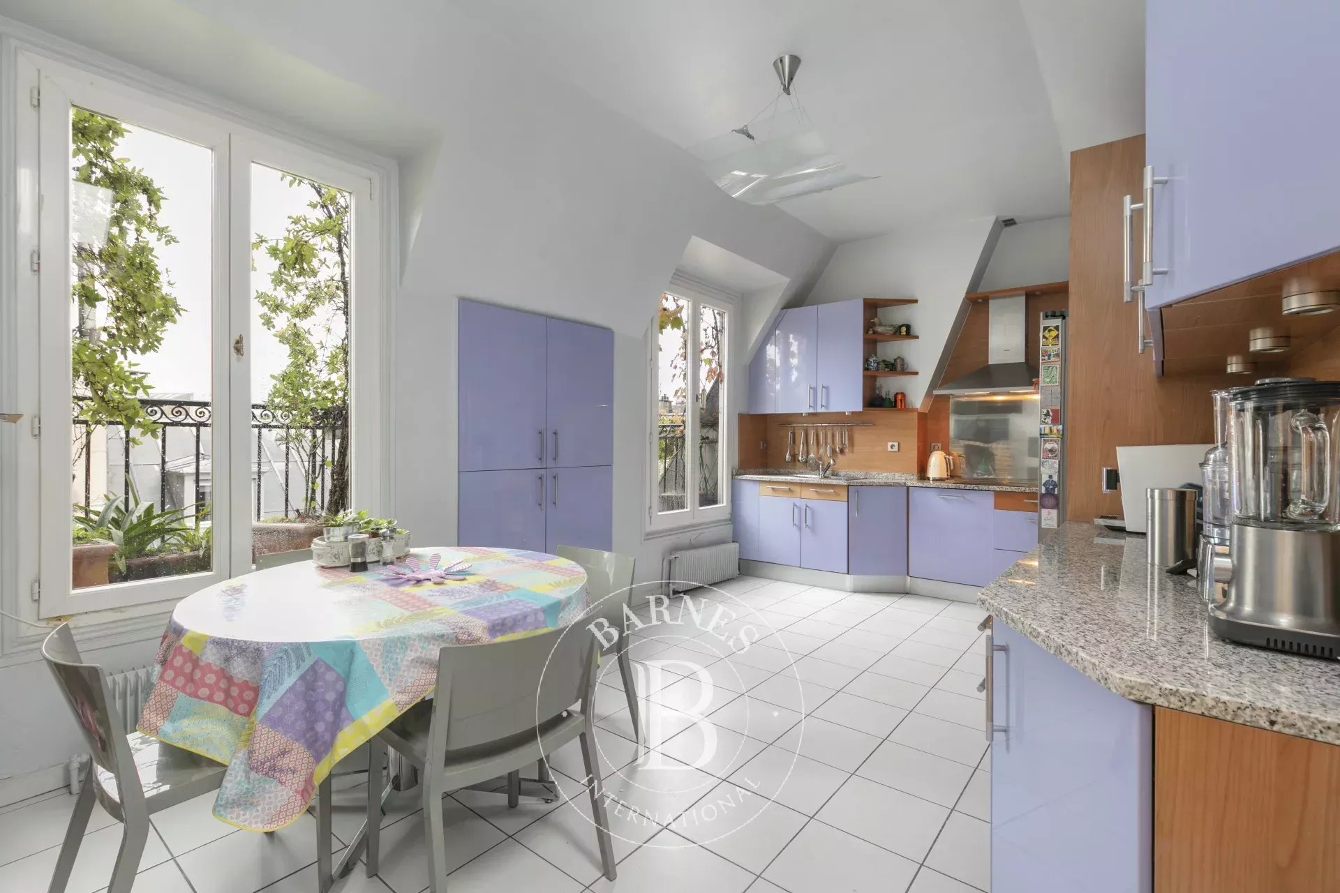 Daire Paris 8ème - picture 18