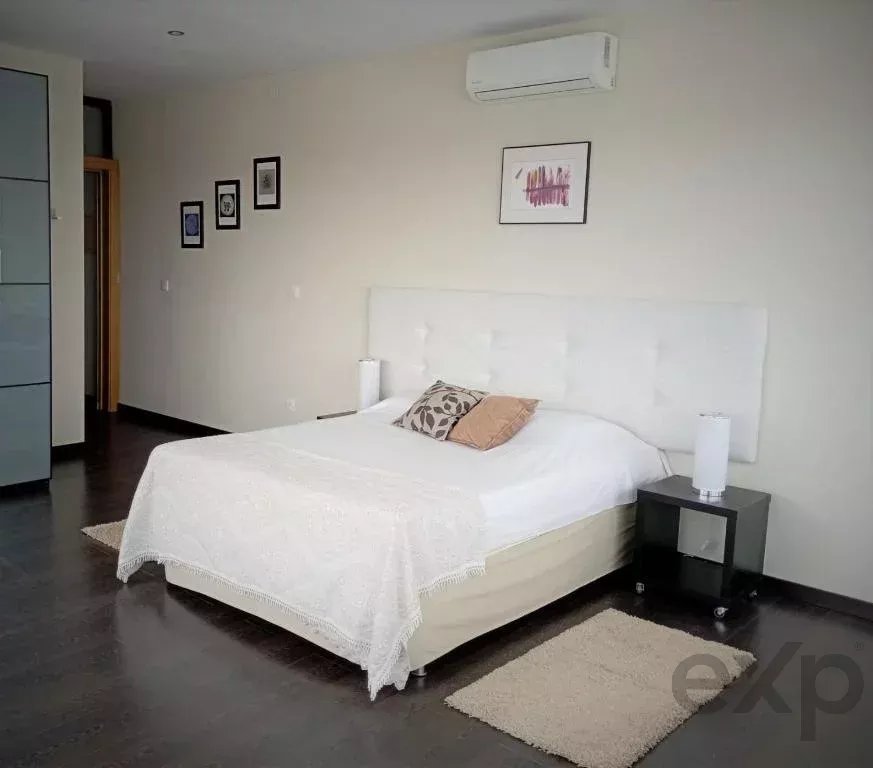 5-Bedroom Villa (2 x 3-Bedroom + 1 x 2-Bedroom Units) 86873882 image 21