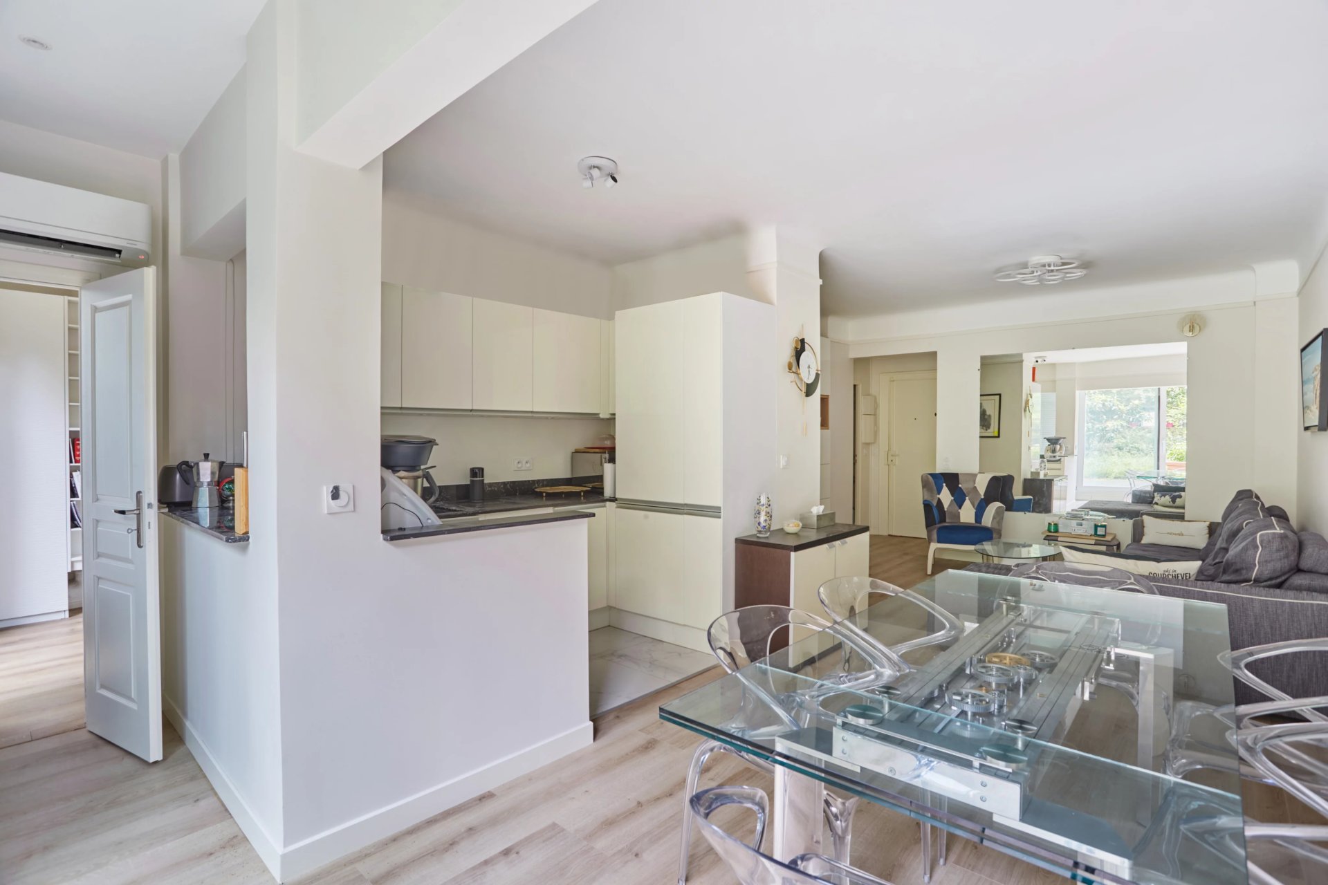 2 Bedroom Apartment/Flat's Image 17