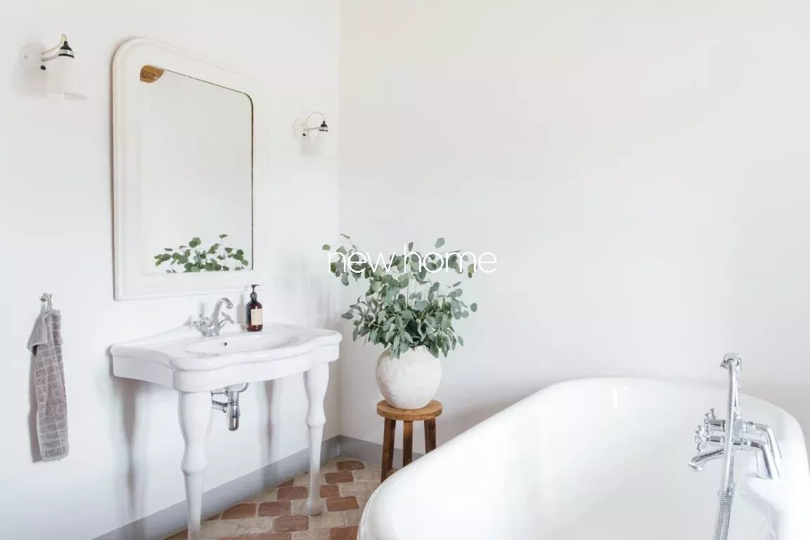 Ancienne ferme de 1850 avec vue panoramique à Tanneron! Un véritable rêve provençal