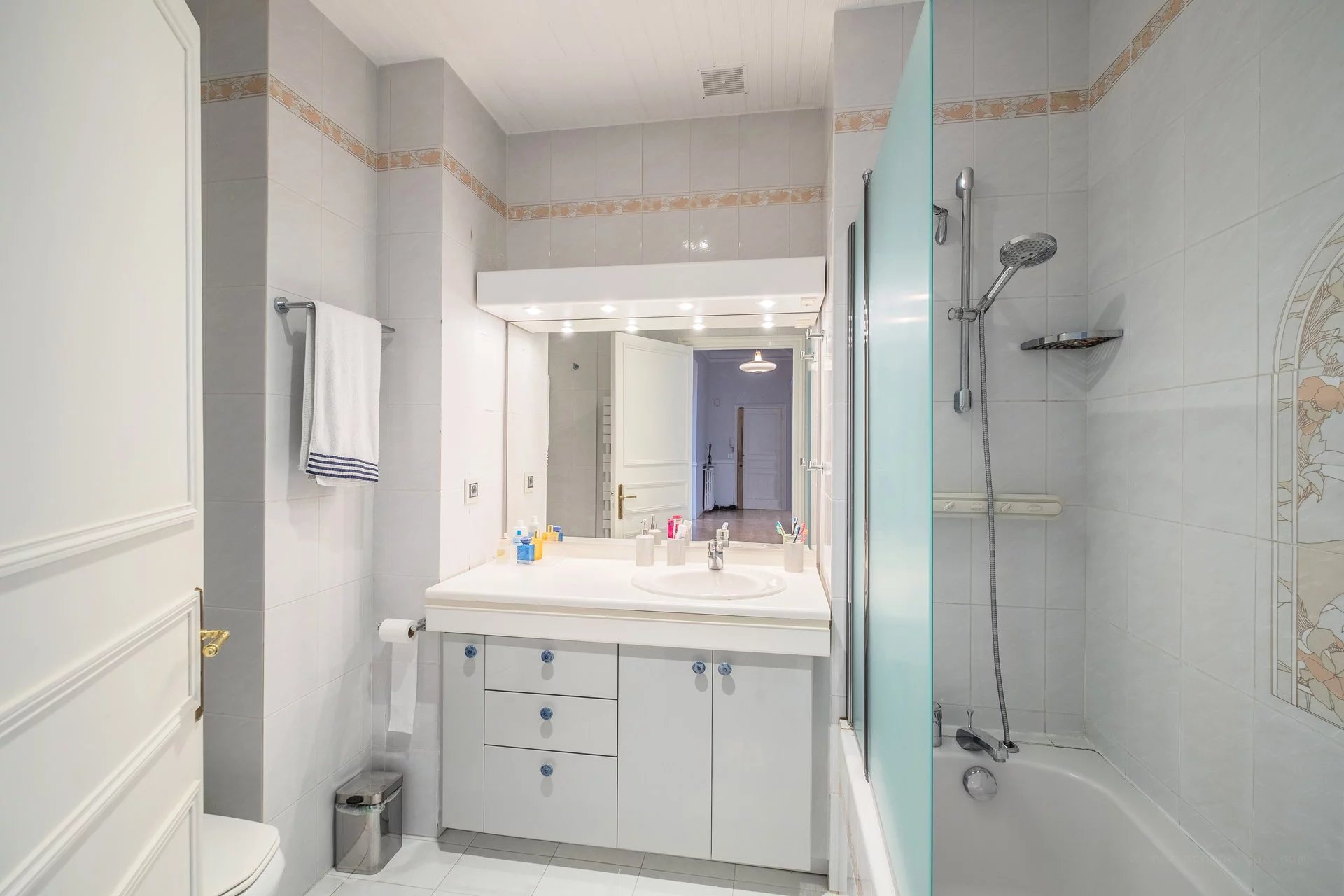 Appartement élégant dans la résidence historique Bristol, Beaulieu-sur-Mer