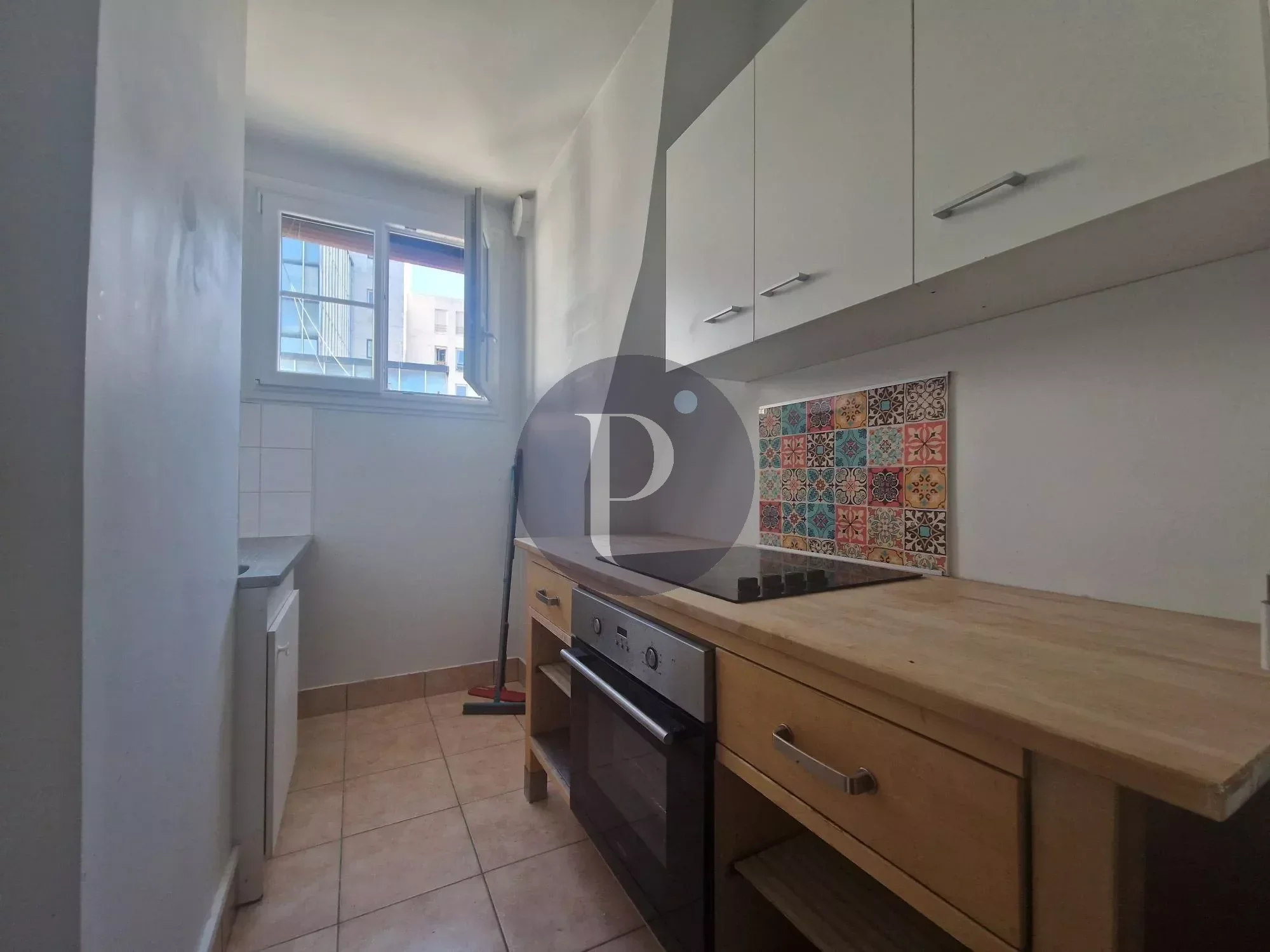 vente-appartement-2-pieces-le-kremlin-bicetre-87143957