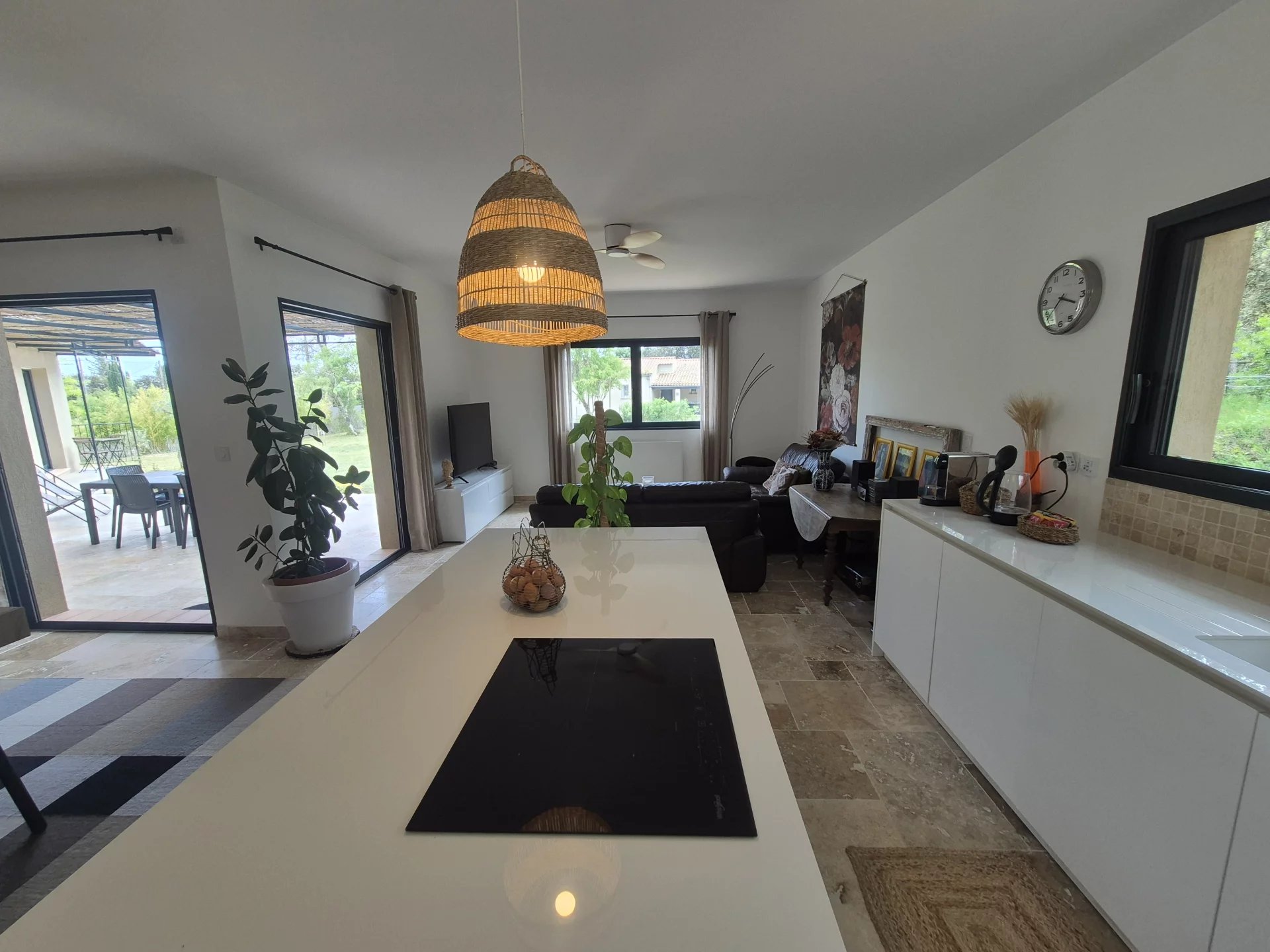 Villa and 4 gites in Cotignac, unique layout with pool house and pool