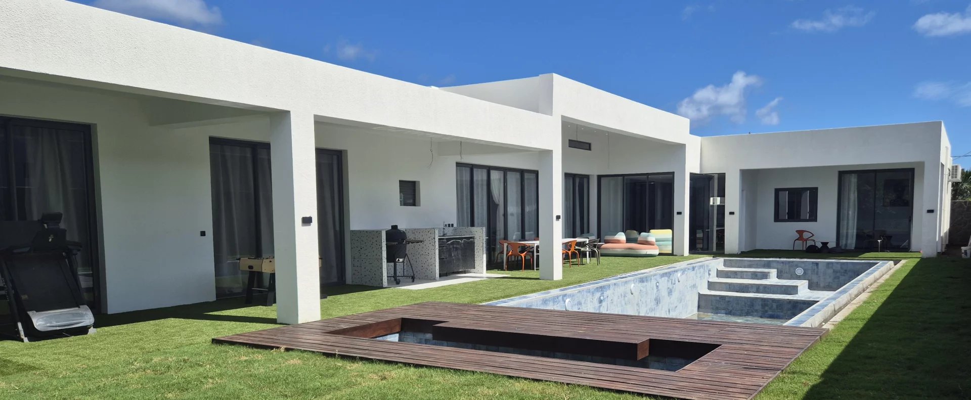 Sale Villa Grand Baie Sottise