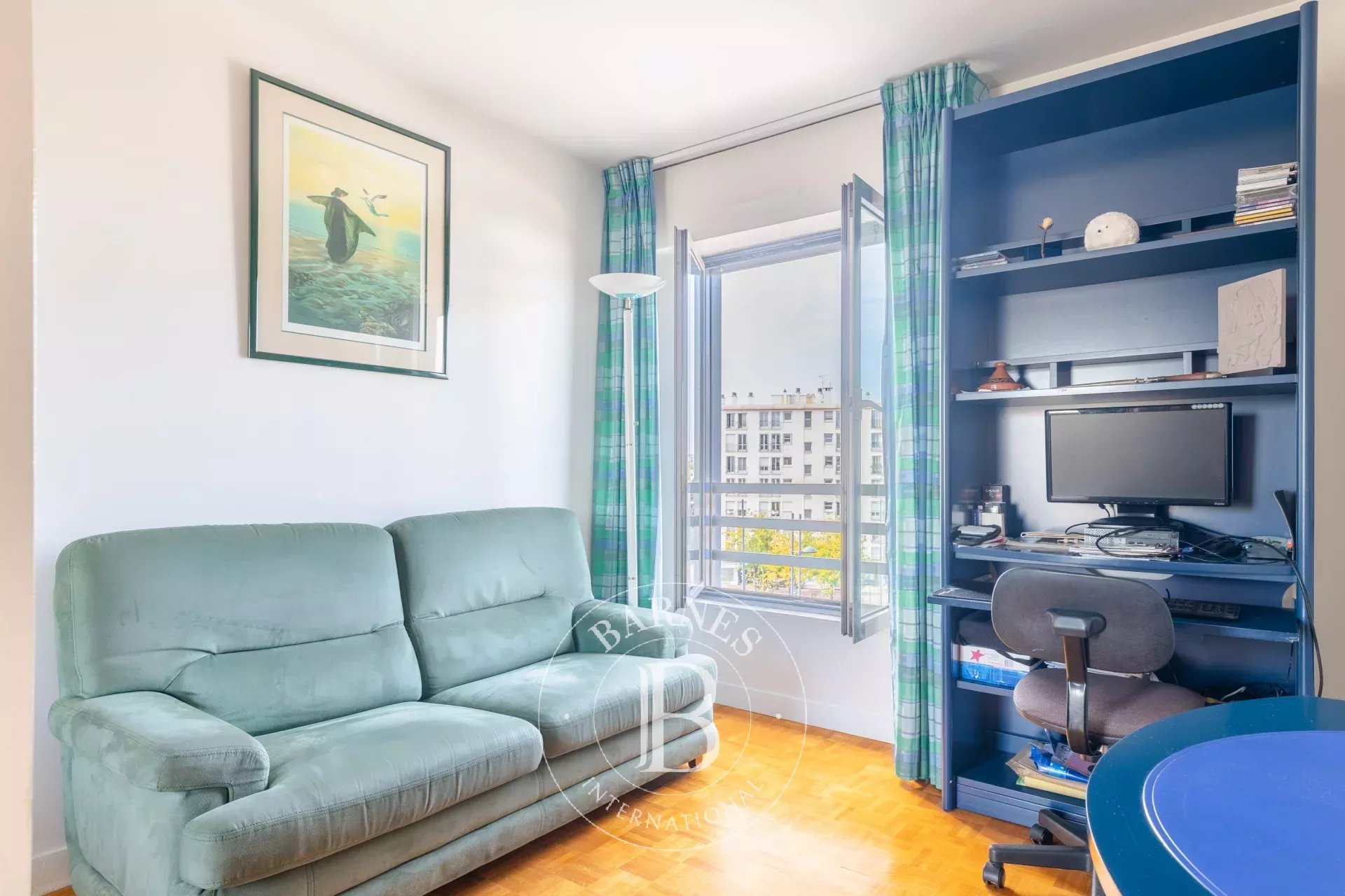 Daire Vanves - picture 11