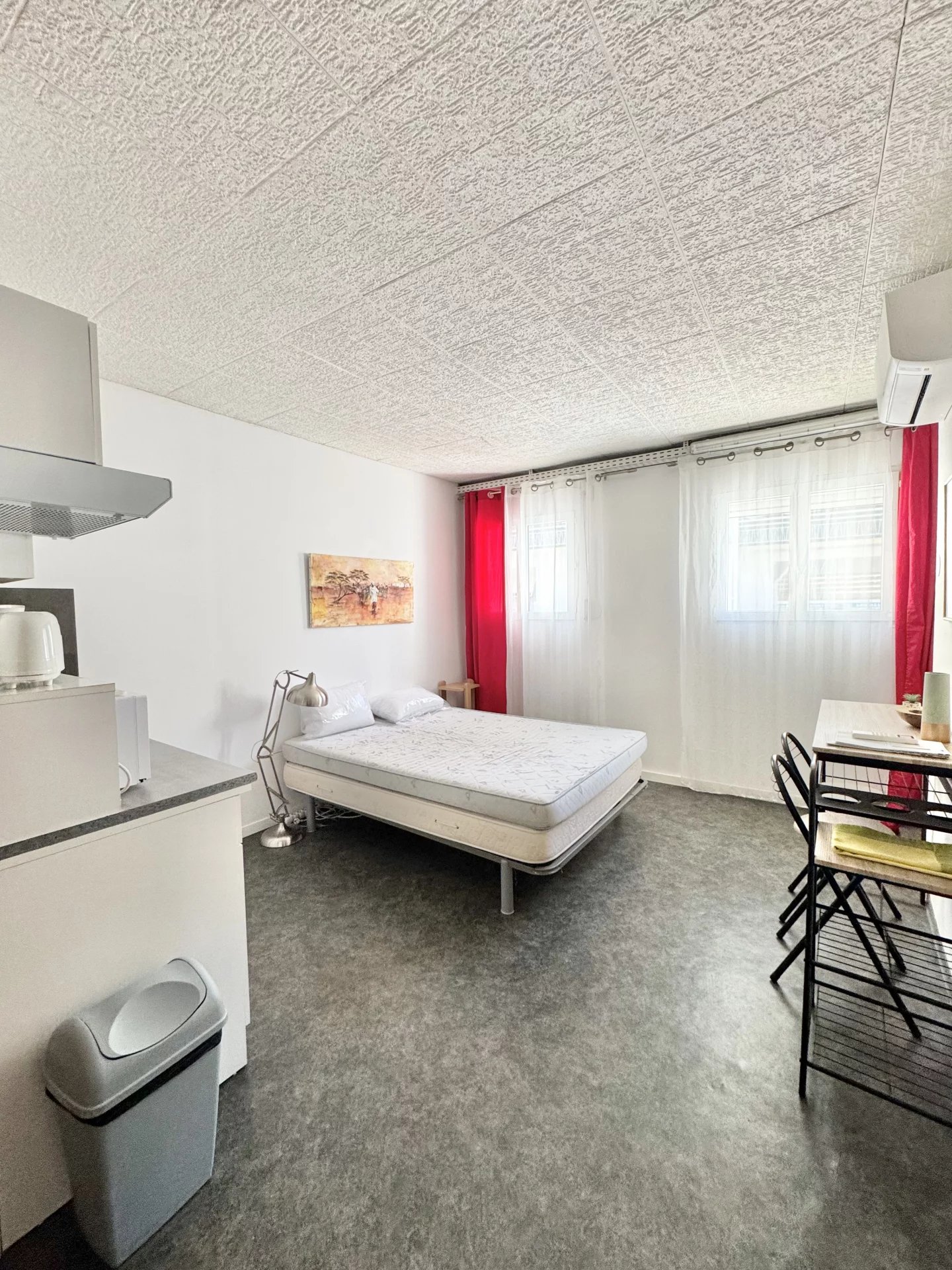 NICE MADELEINE. 2 pièces 30m2 en parfait état
