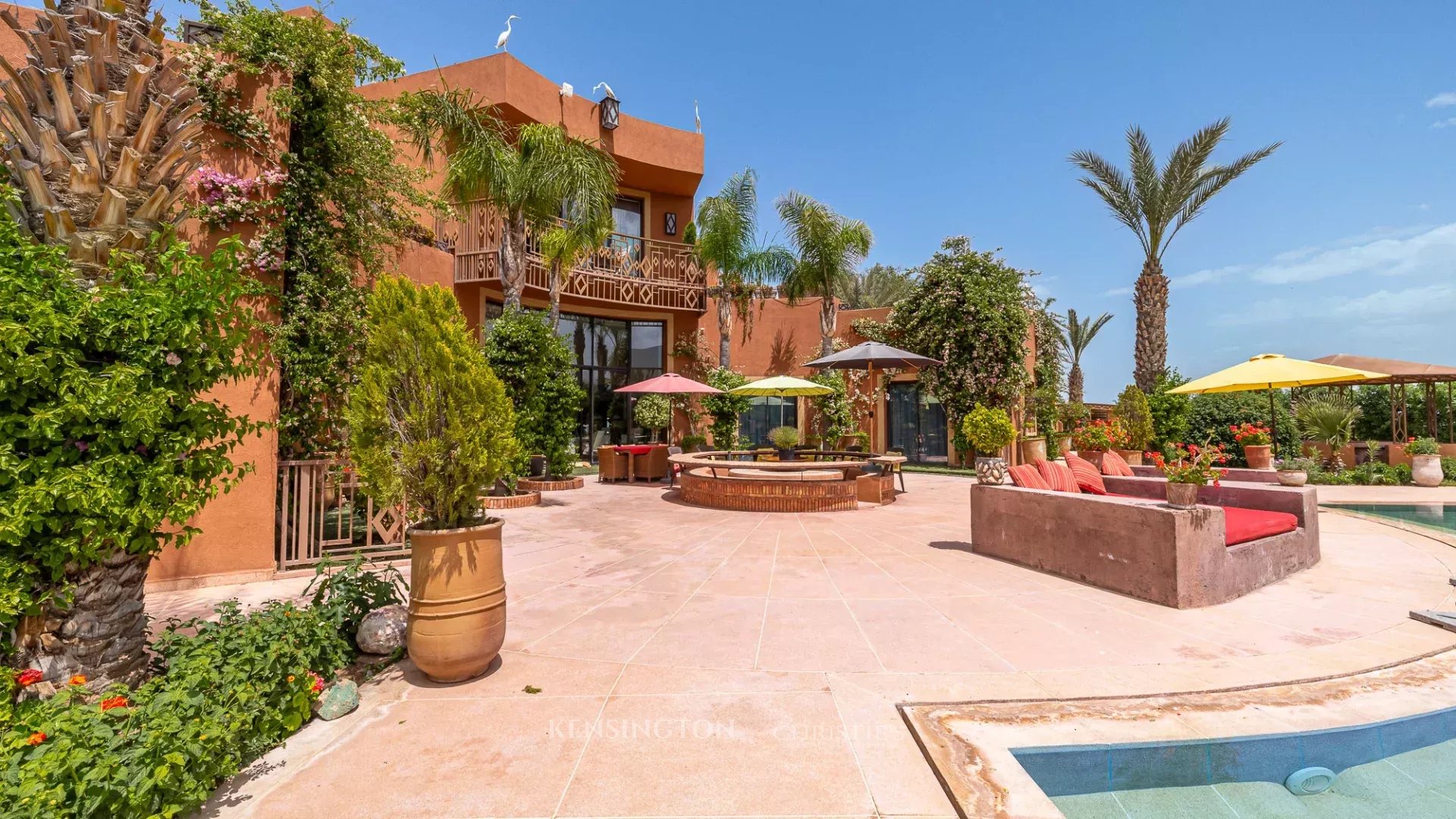 9 Bedroom Villa/Townhouse's Image 23