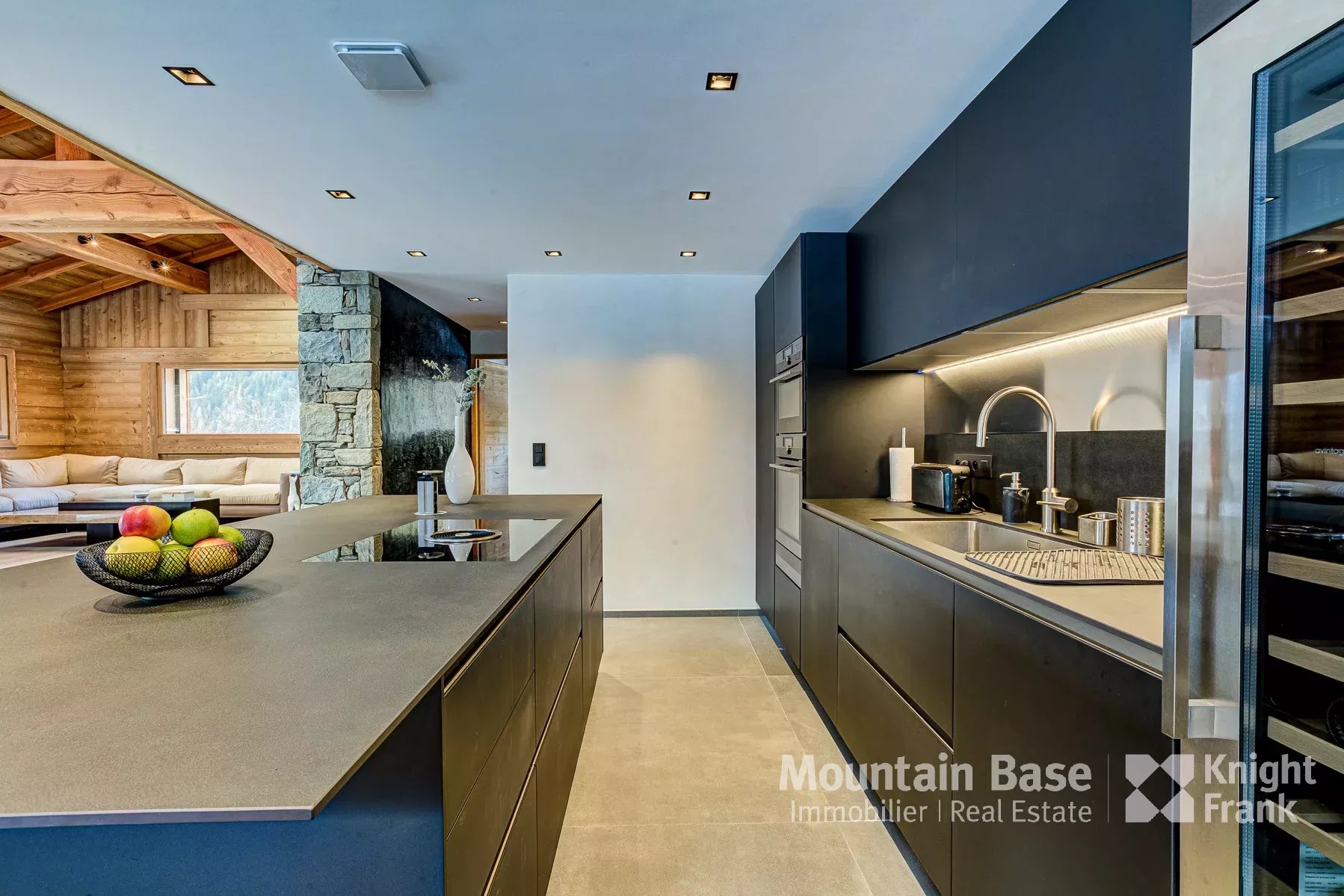 Photo of Chalet recently built four-bedroom chalet located in Les Songenaz