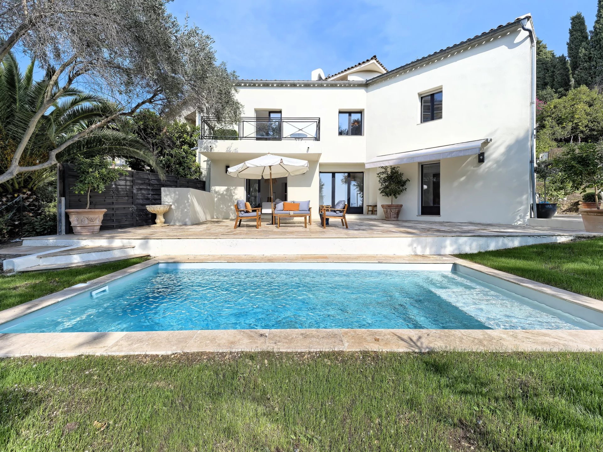 Villa rénovée | Le Cannet Collines | Vue Mer | Au calme