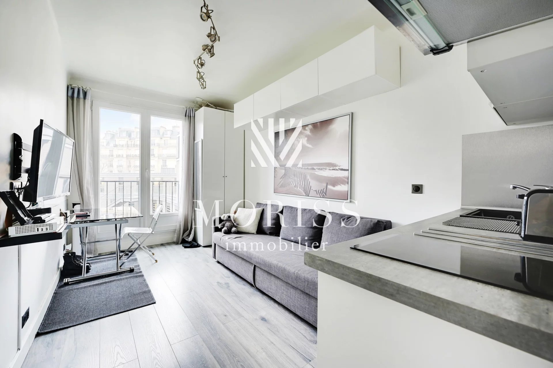 Studio – 17 m2 – Secteur Pasteur - NEUILLY SUR SEINE - Image 1