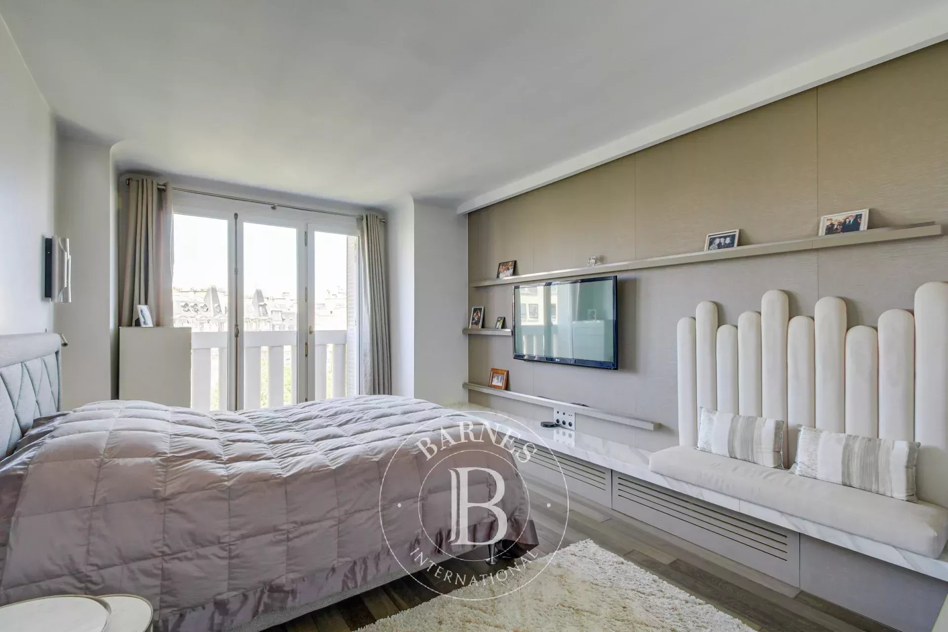 Daire Paris 7ème - picture 9