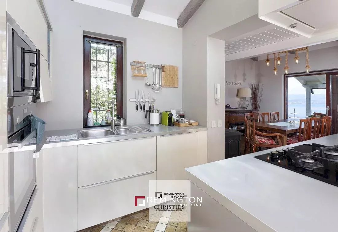 4 Bedroom Villa/Townhouse's Image 24