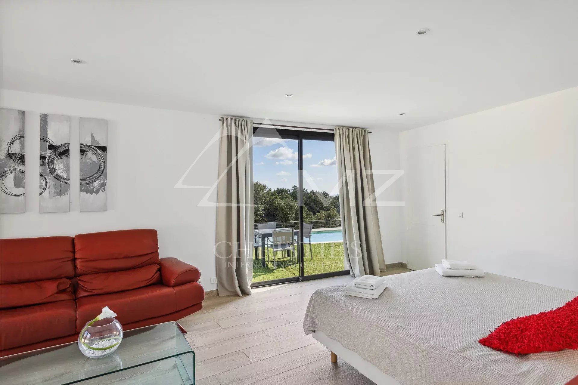 4 Bedroom Villa/Townhouse's Image 5
