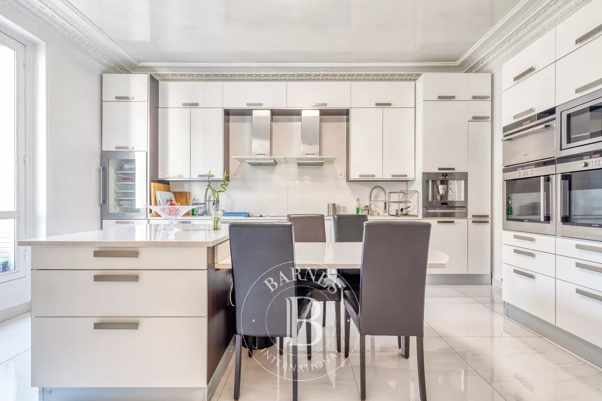 Daire Paris 8ème - picture 11