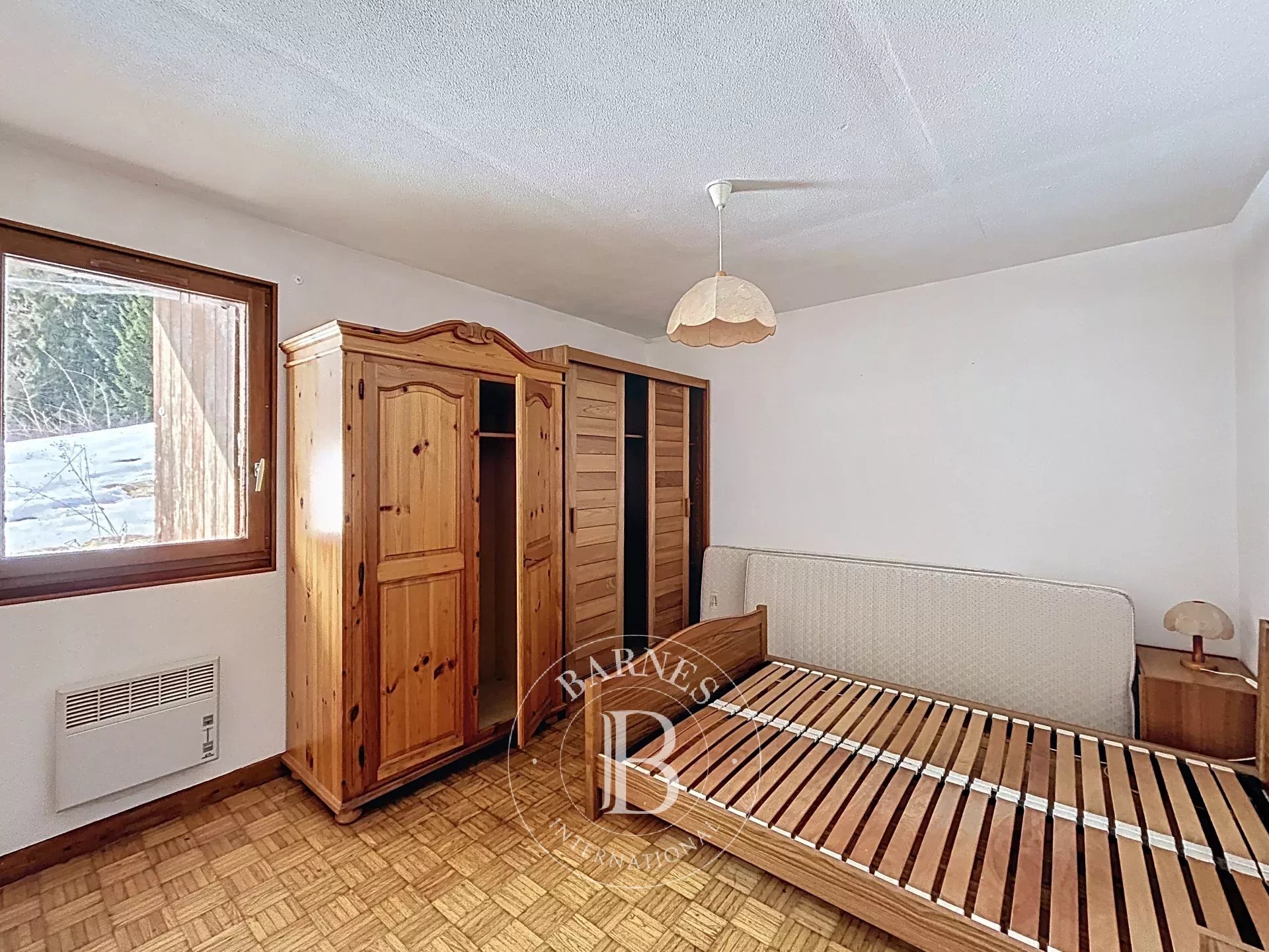 Photo of Les Gets - Chalet to renovate - 187 sqm - Beautiful view