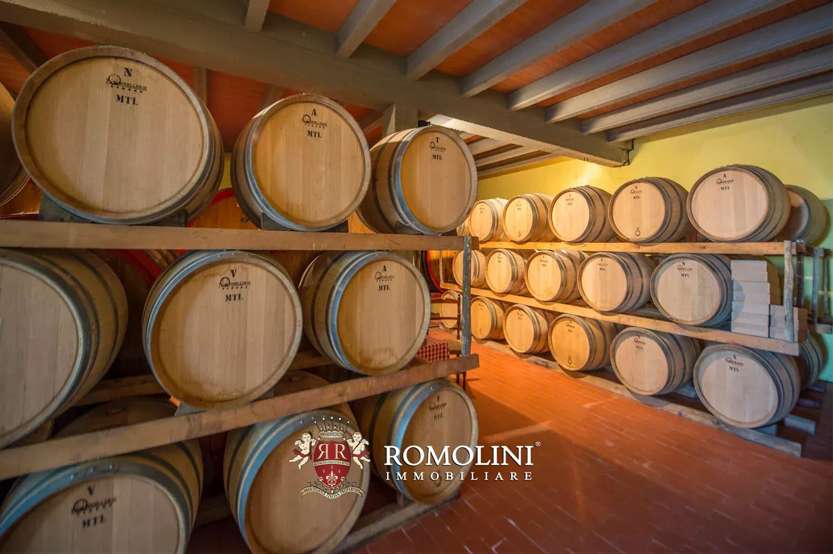 4 Bedroom Vineyard's Image 20