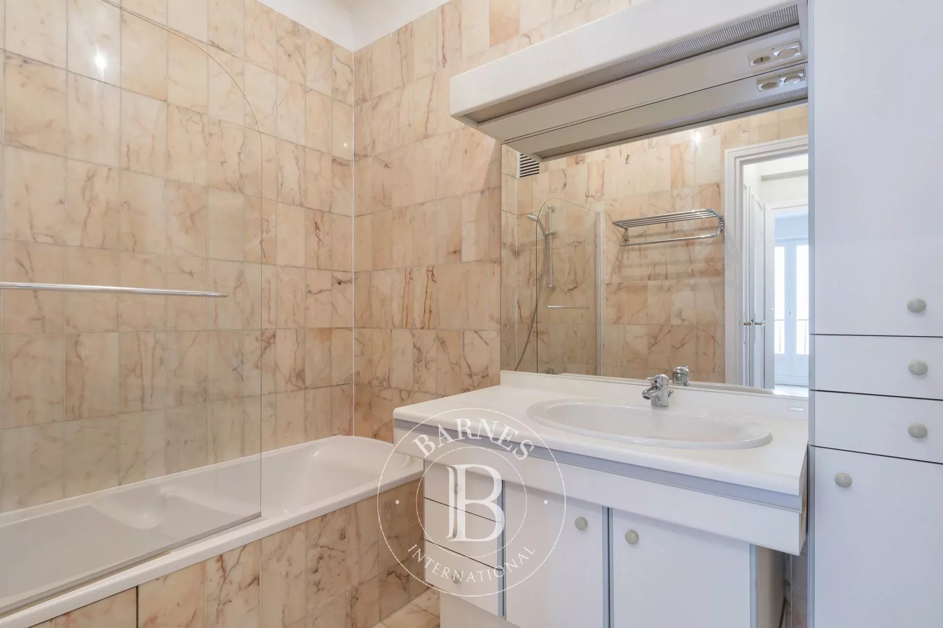 Daire Paris 16ème - picture 8