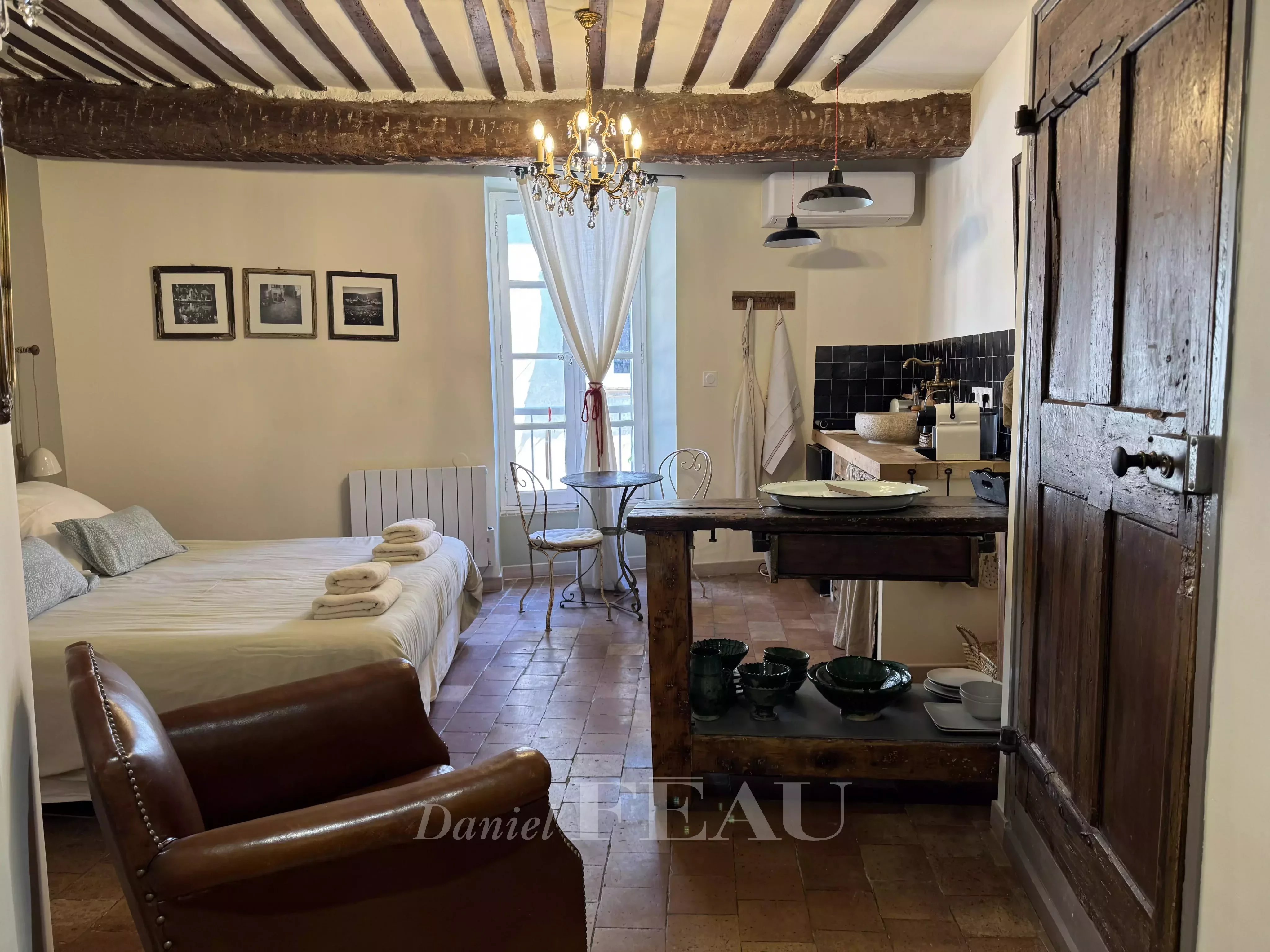 Lourmarin- A delightful studio apartment