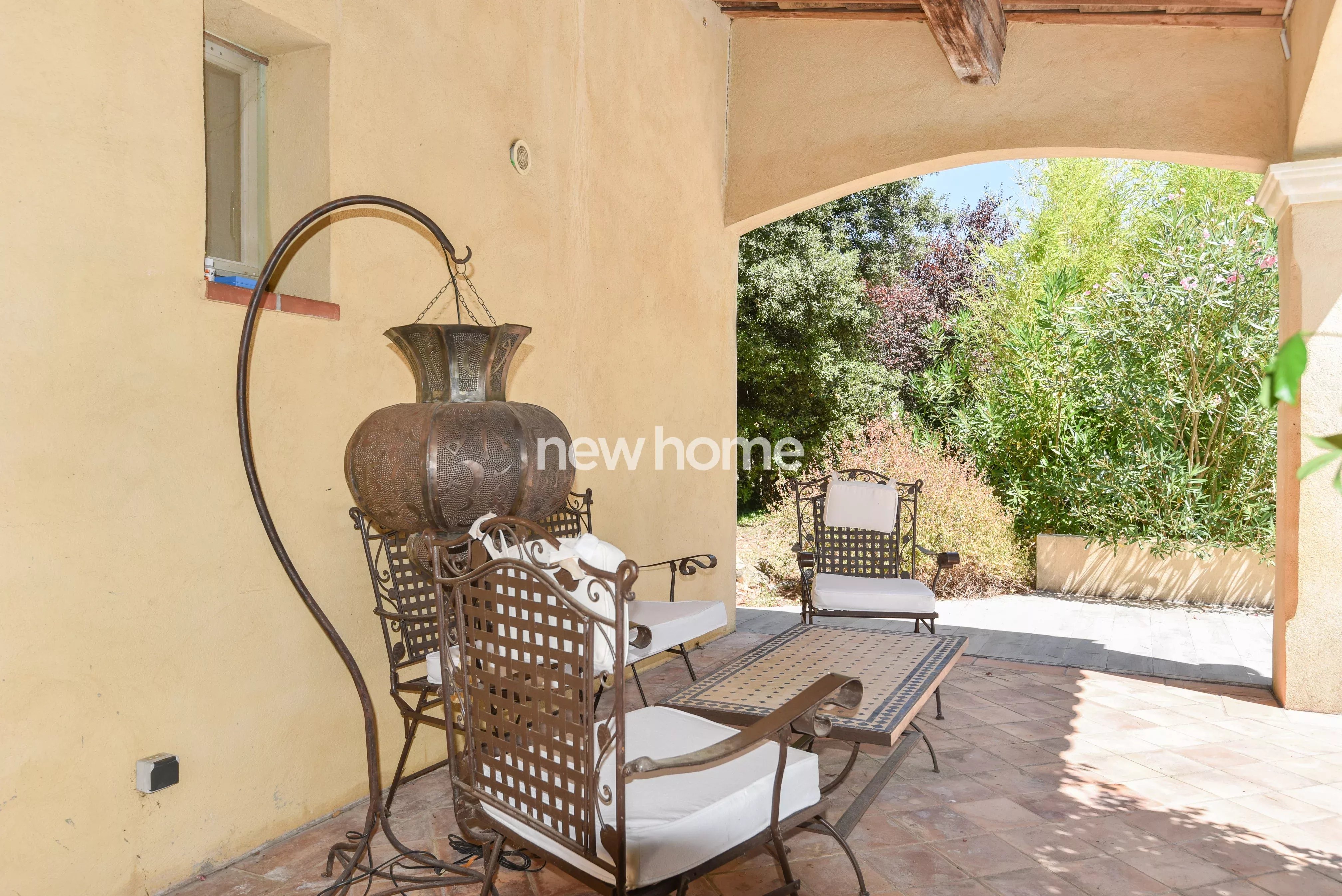 Magnifique bastide de charme avec une belle dependance au calme