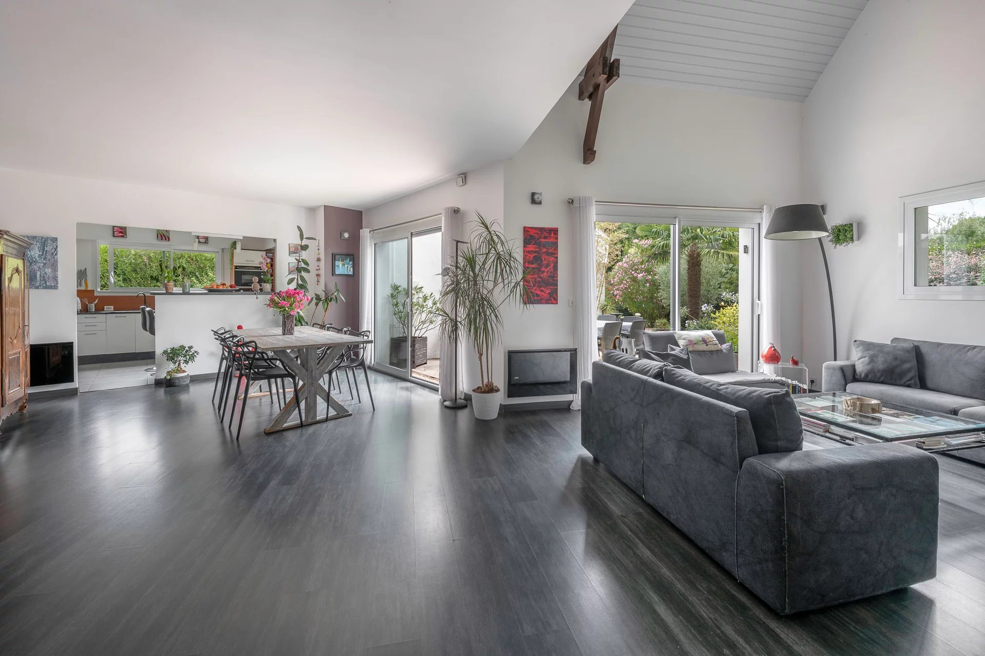 Agence immobilière de 