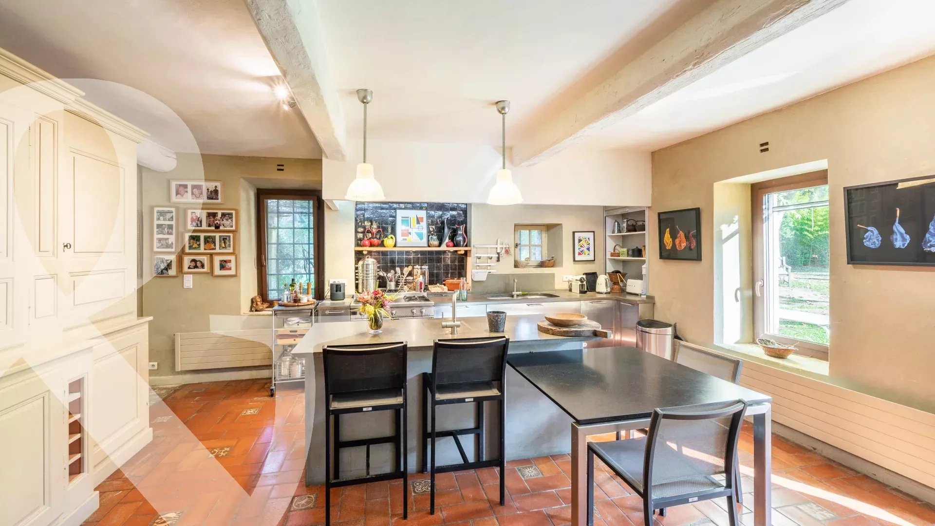 AU COEUR D'UN MAGNIFIQUE PARC BUCOLIQUE