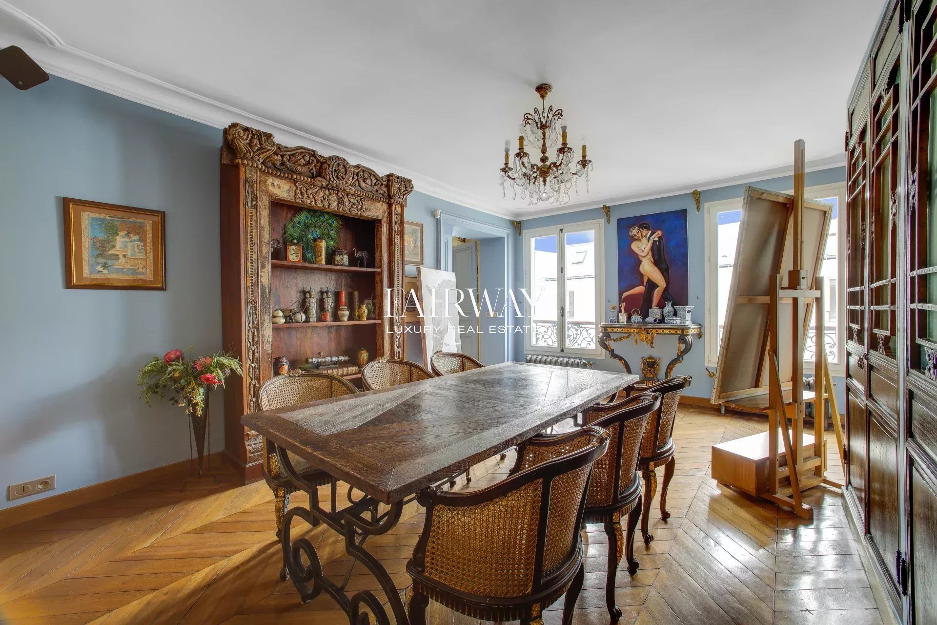 Appartement haussmannien de prestige de 124 m² avec 2 chambres de service en option – Paris 8e Montaigne