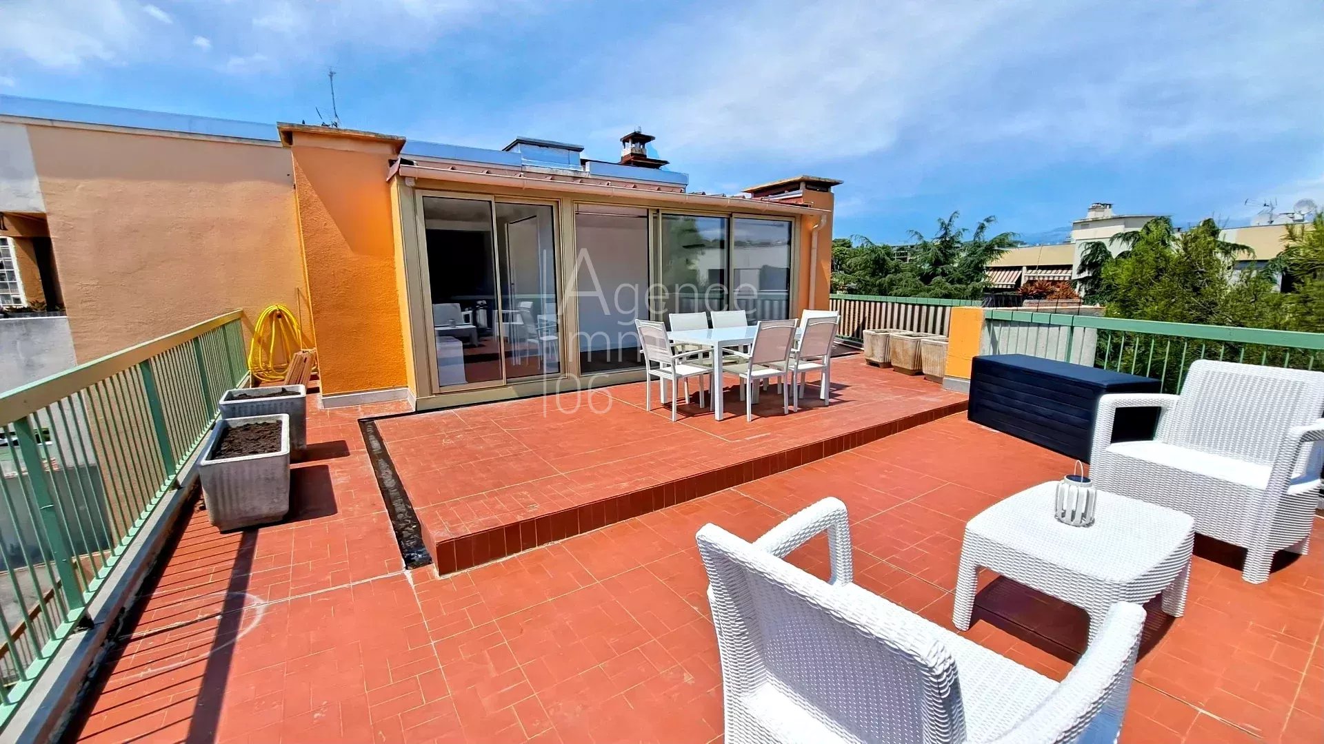 Le Cannet toit terrasse à louer