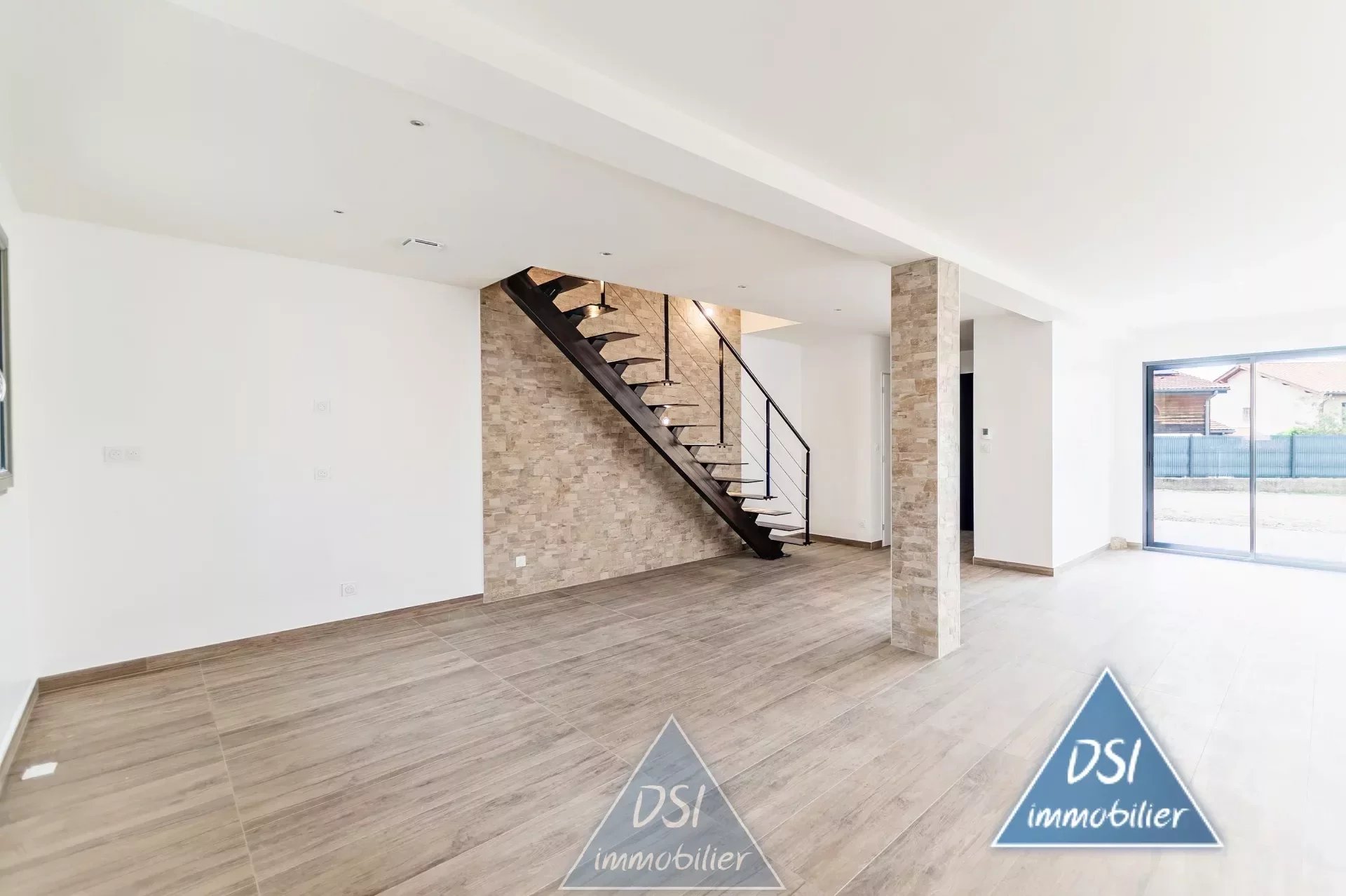Agence immobilière de 