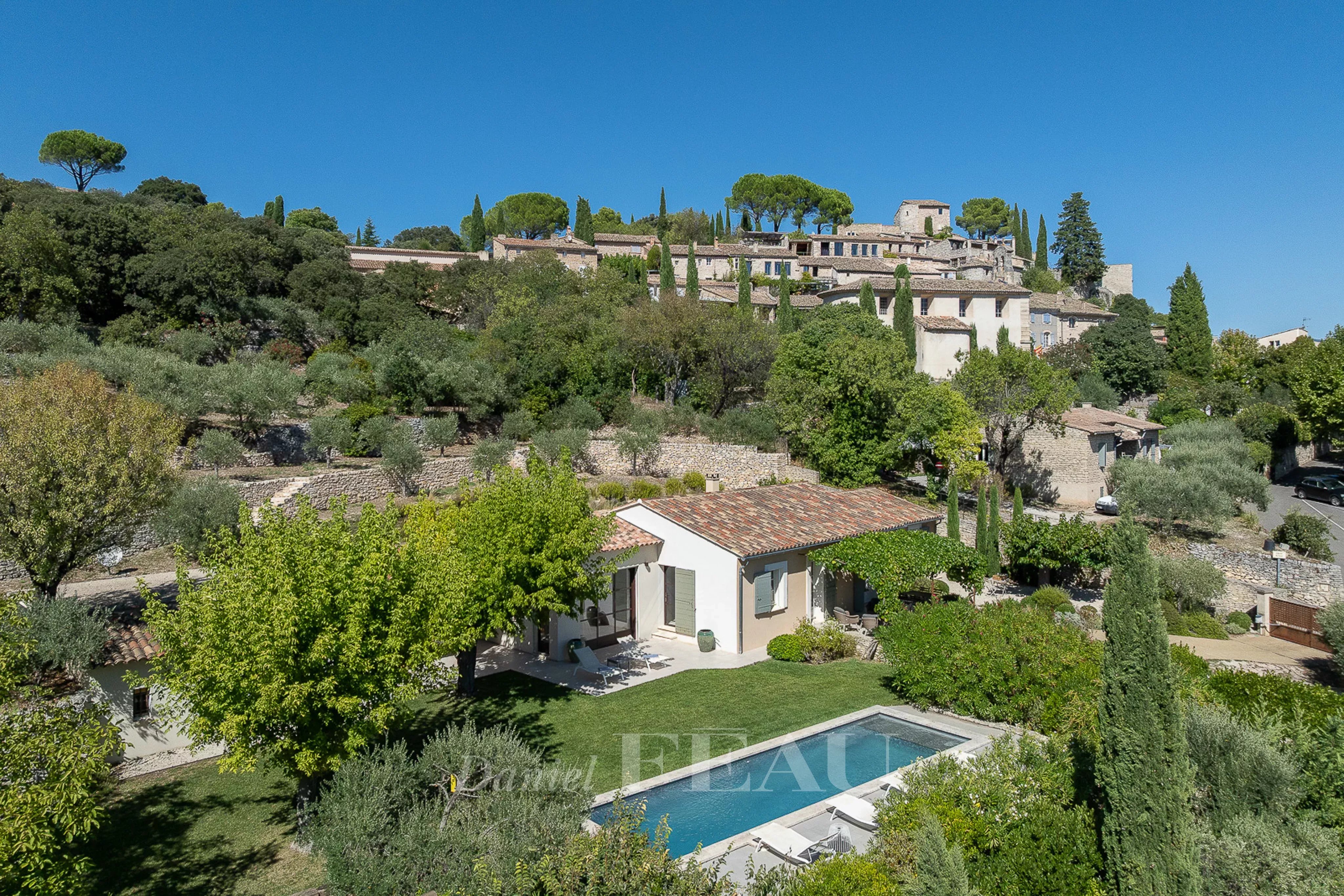 Joucas - Maison avec vue sur le Luberon