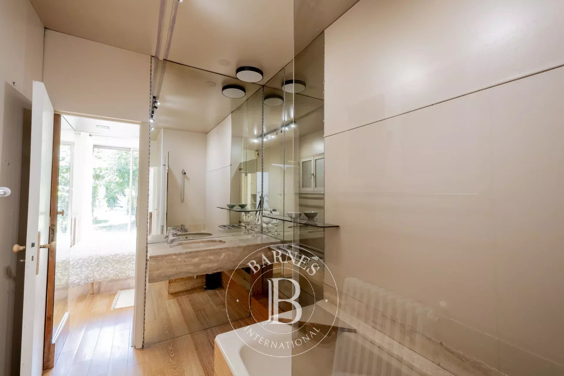 Daire Bordeaux - picture 8