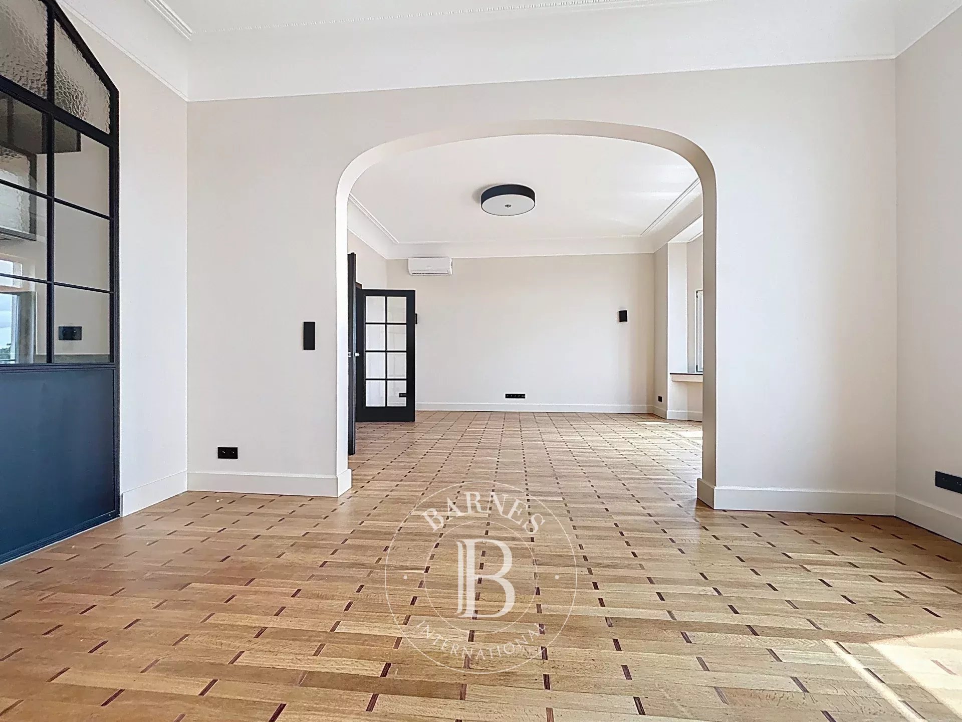 Luxueus Appartement met uitzicht - 2/3 slaapkamers gerenoveerd