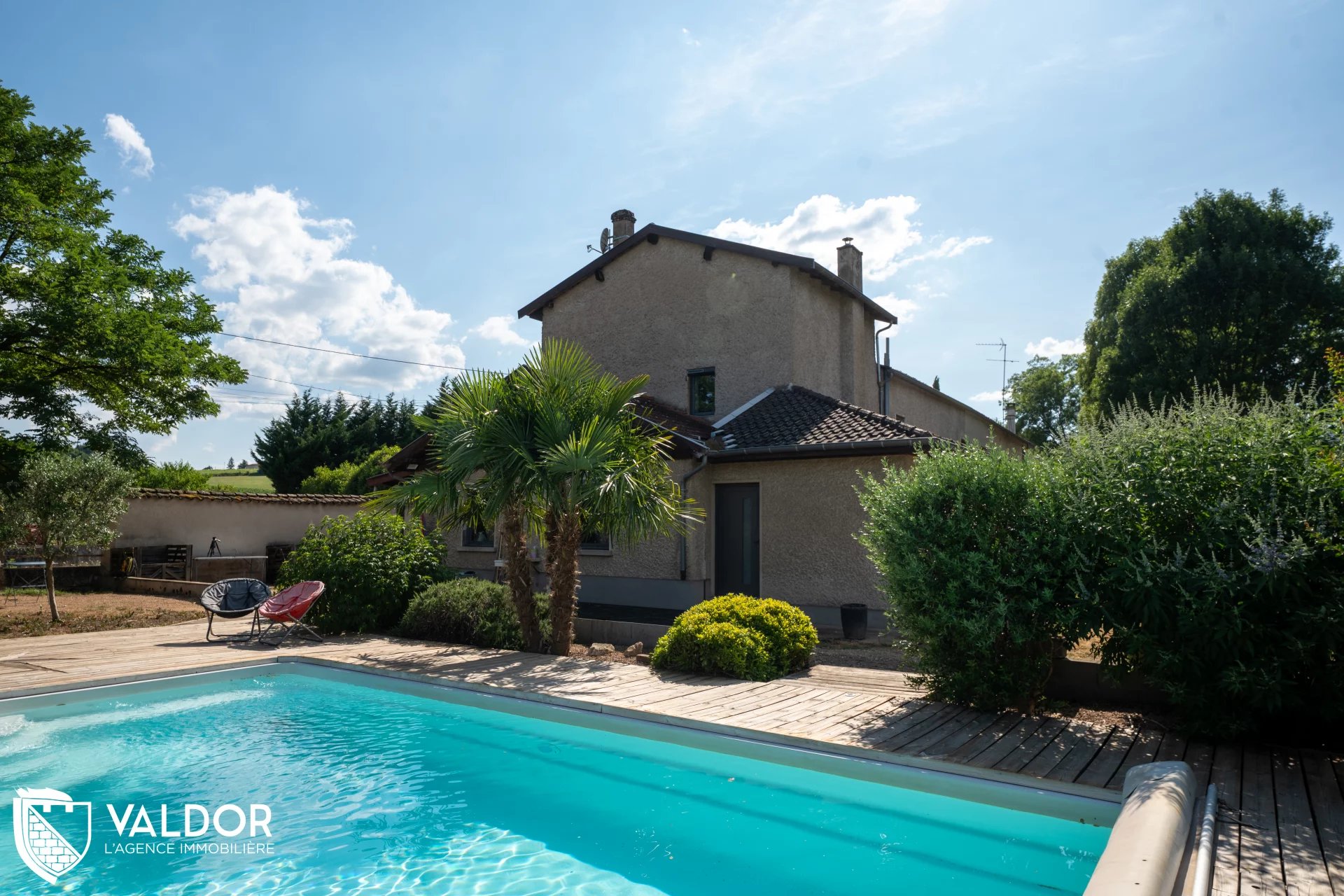 Grande maison familiale avec piscine, au calme, au cœur des vignes