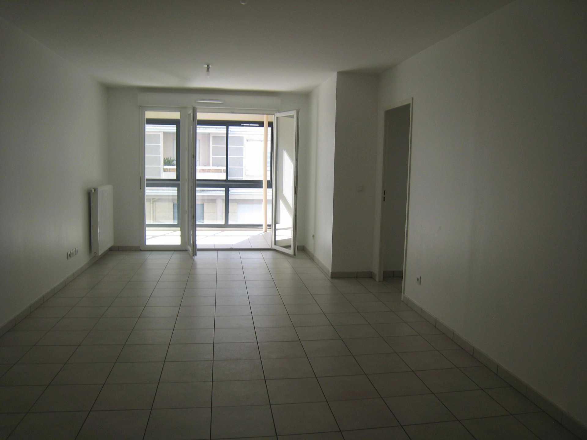 524603 Location Lyon 8ème