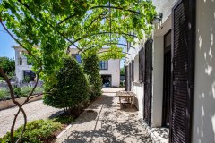 Set of Recent Houses in a Preserved Environment Antibes — photo 5 of 7
