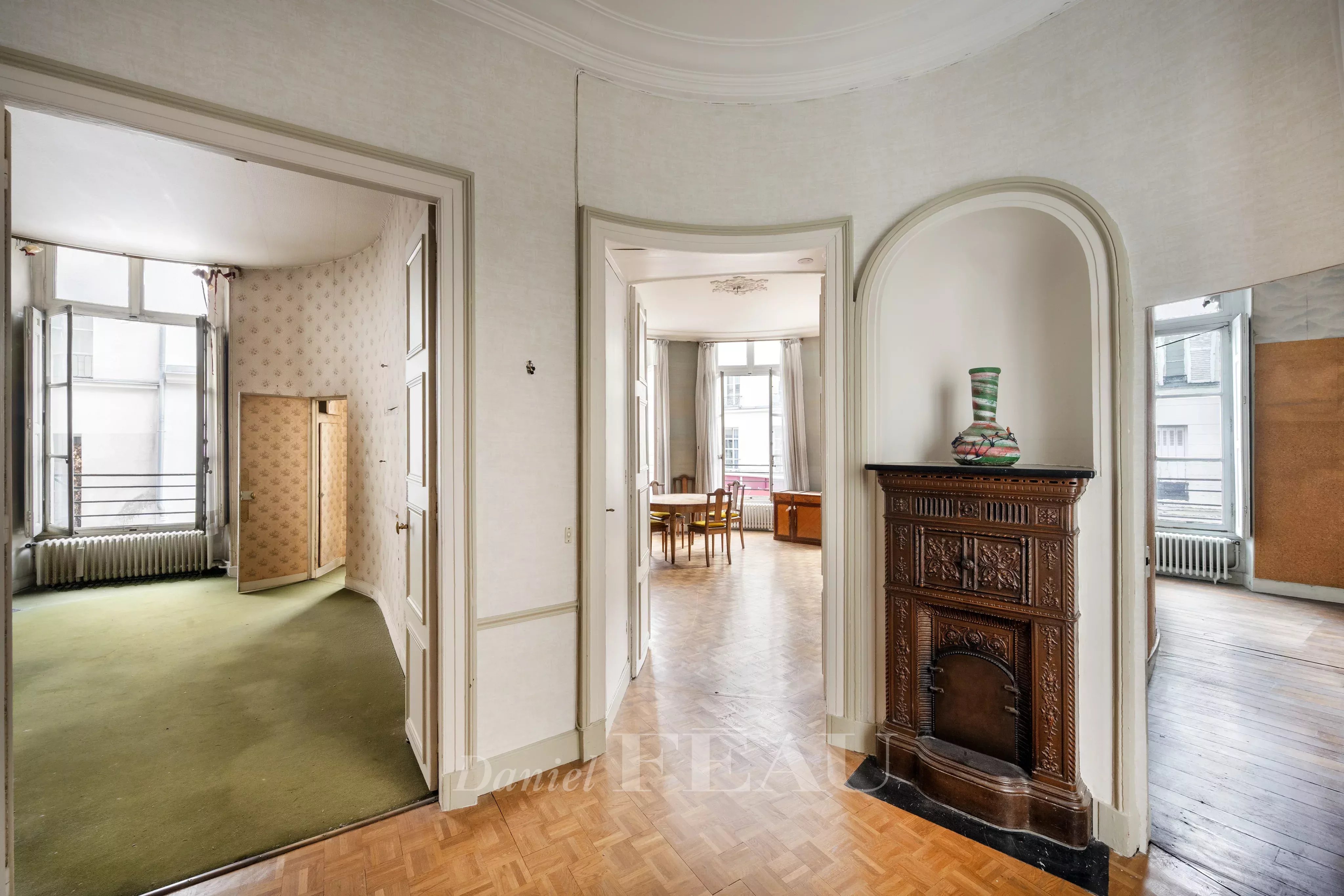 Paris 3e -  Rue de Turenne-  immeuble du XVIIIe siècle