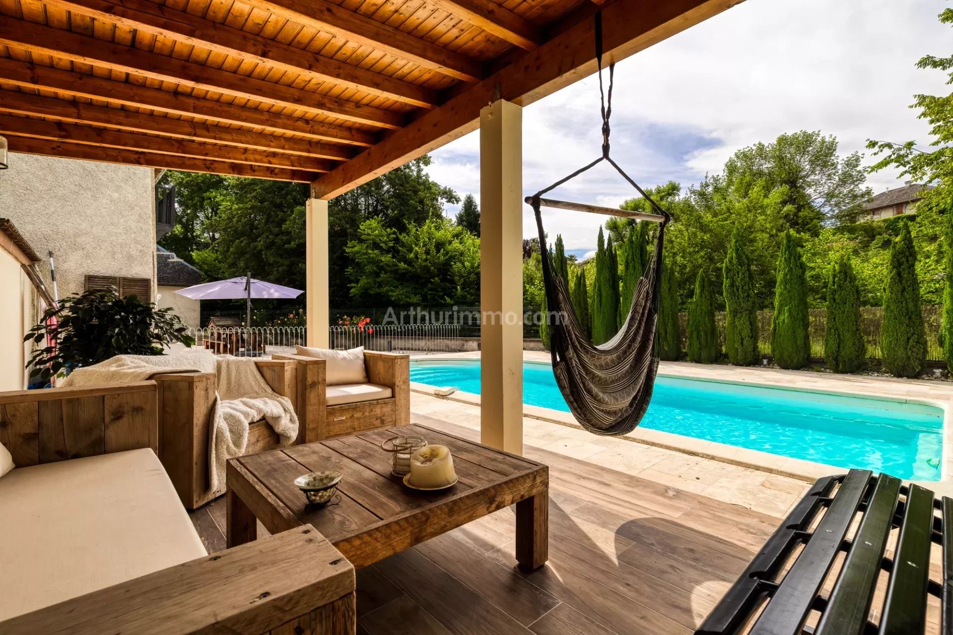 Agence immobilière de 