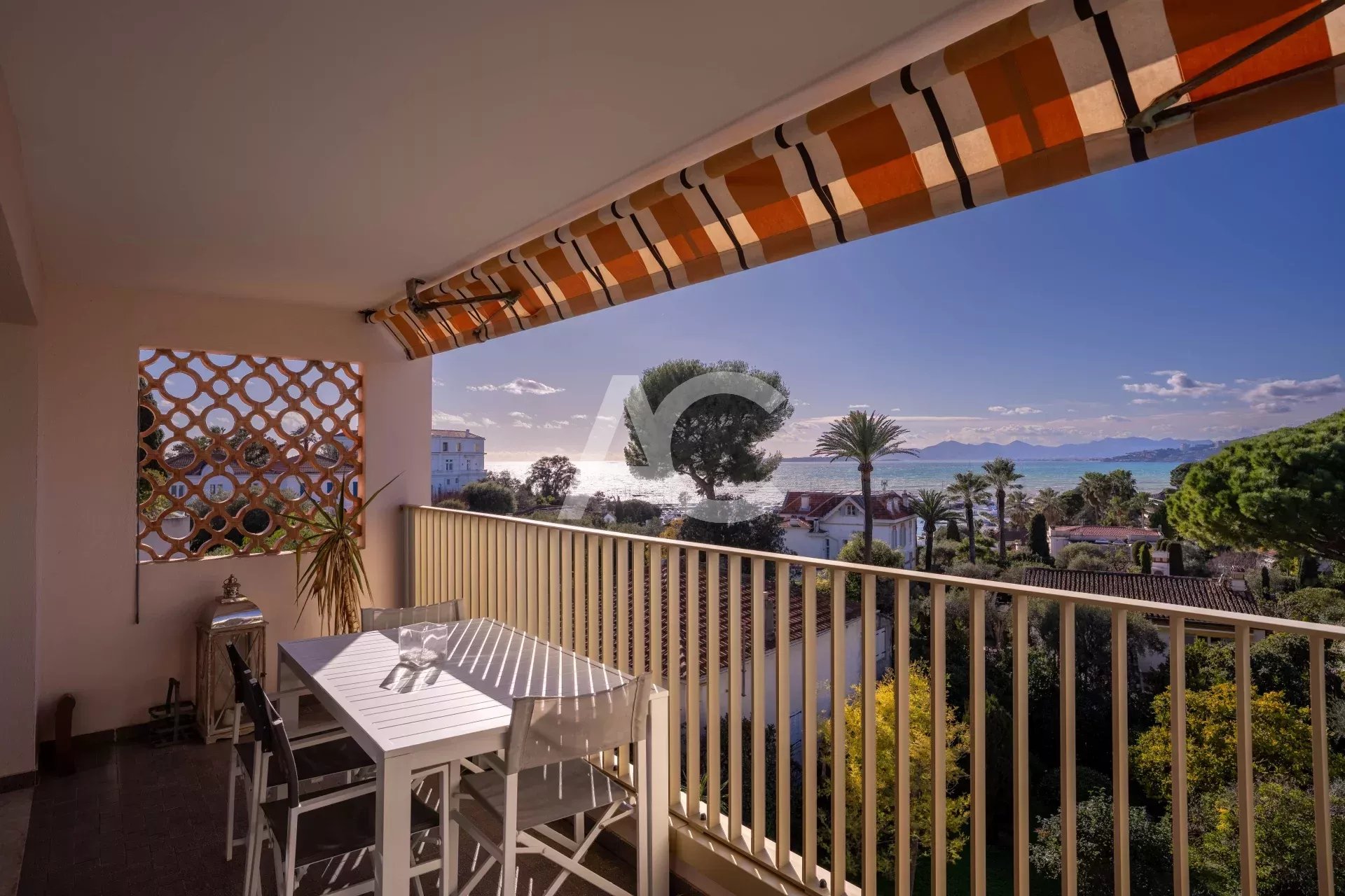 Début Cap d'Antibes Saramartel