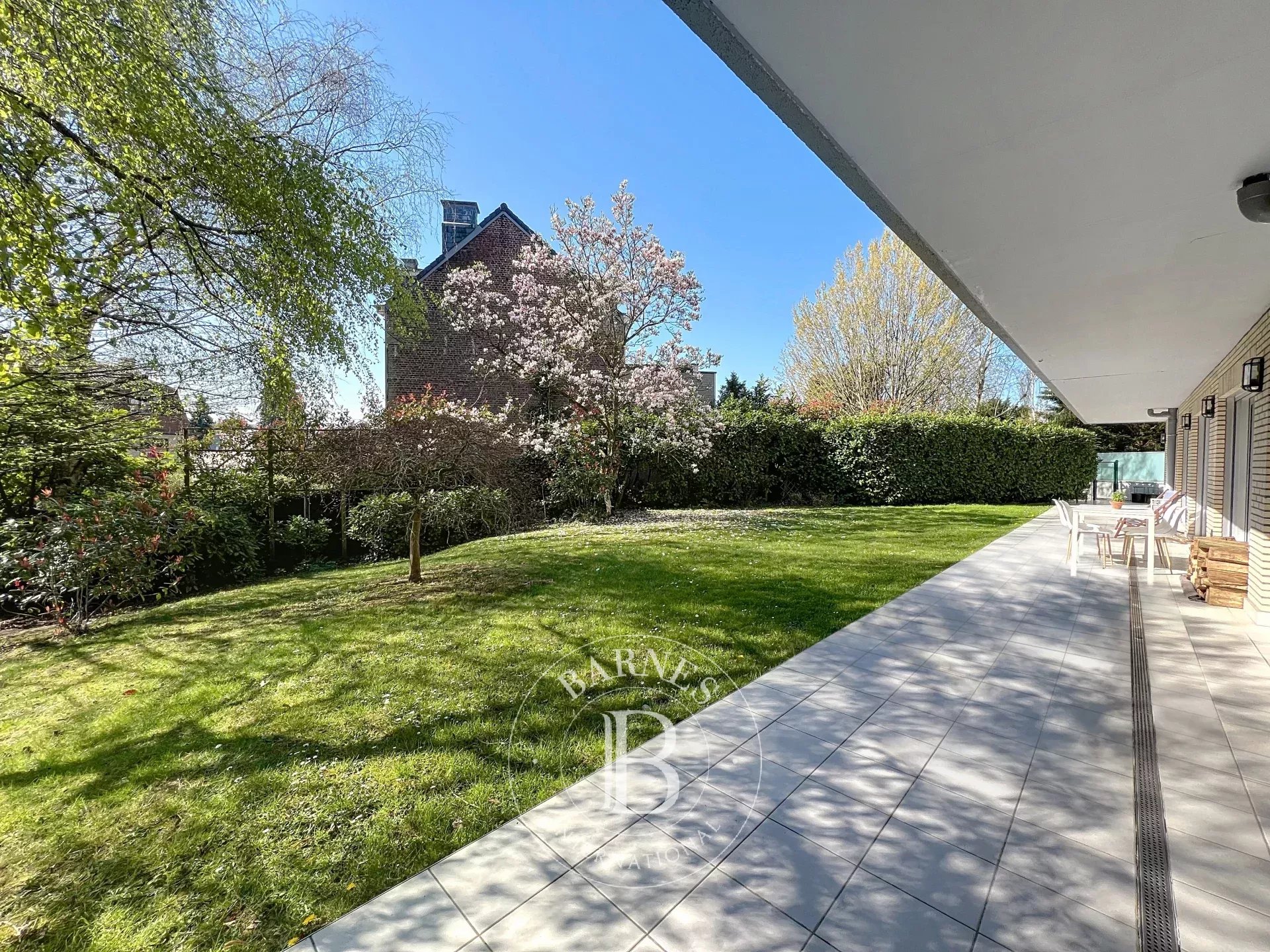 Uccle - Rez de jardin lumineux 4/5 chambres