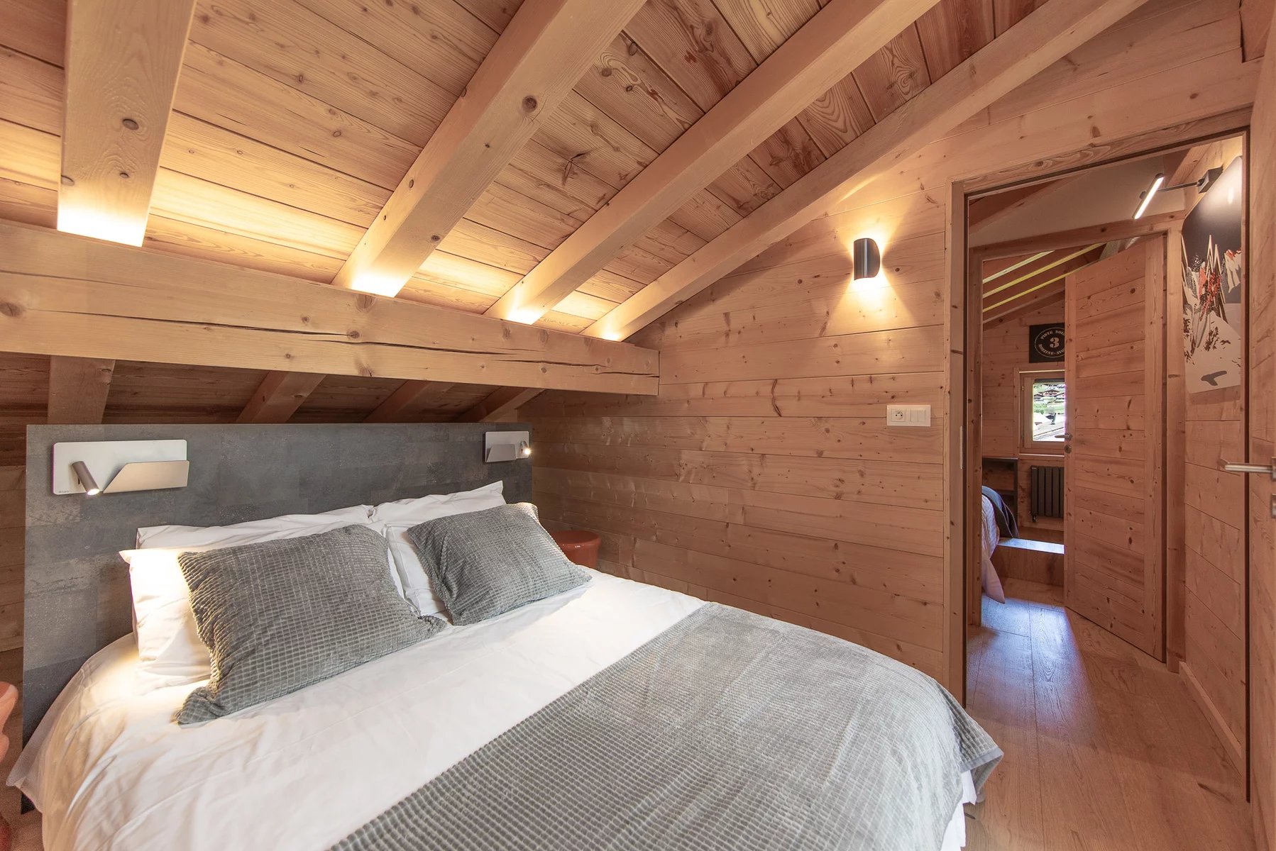 Photo of MORZINE - 5-bedroom chalet Morzine