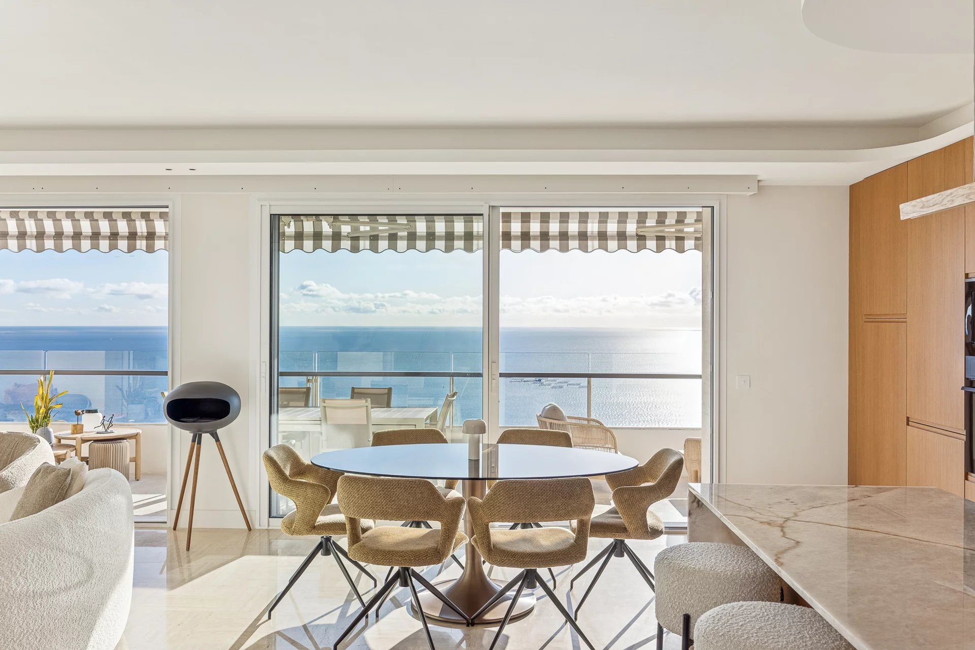 Superb 4-room apartment in a prestigious residence